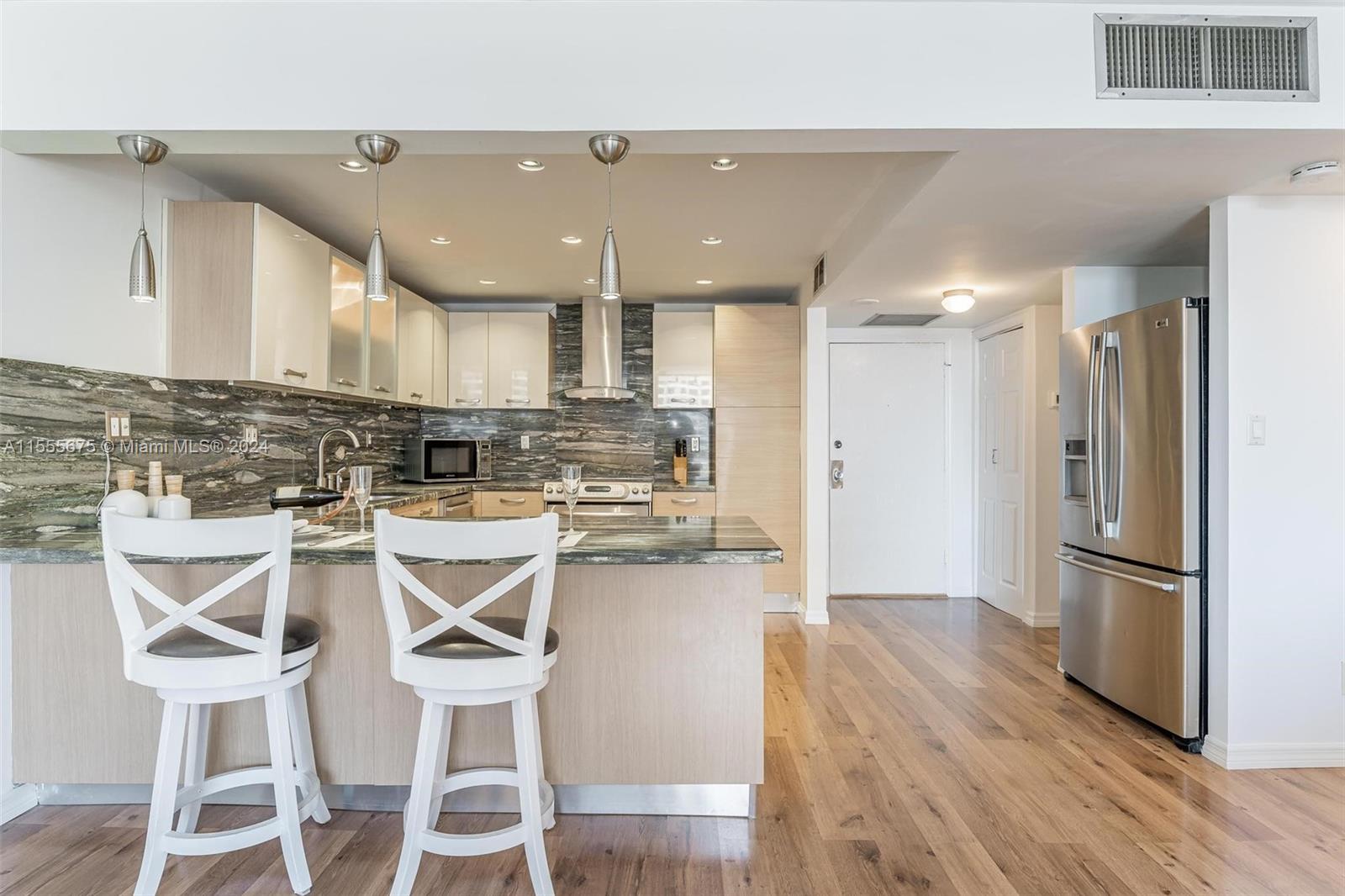 500 Three Islands Blvd 919, Hallandale Beach, Florida 33009, 1 Bedroom Bedrooms, ,1 BathroomBathrooms,Residentiallease,For Rent,500 Three Islands Blvd 919,A11555675