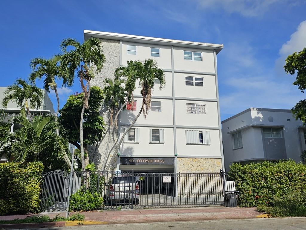 910 Jefferson Ave 5B, Miami Beach, Florida 33139, ,1 BathroomBathrooms,Residential,For Sale,910 Jefferson Ave 5B,A11559573
