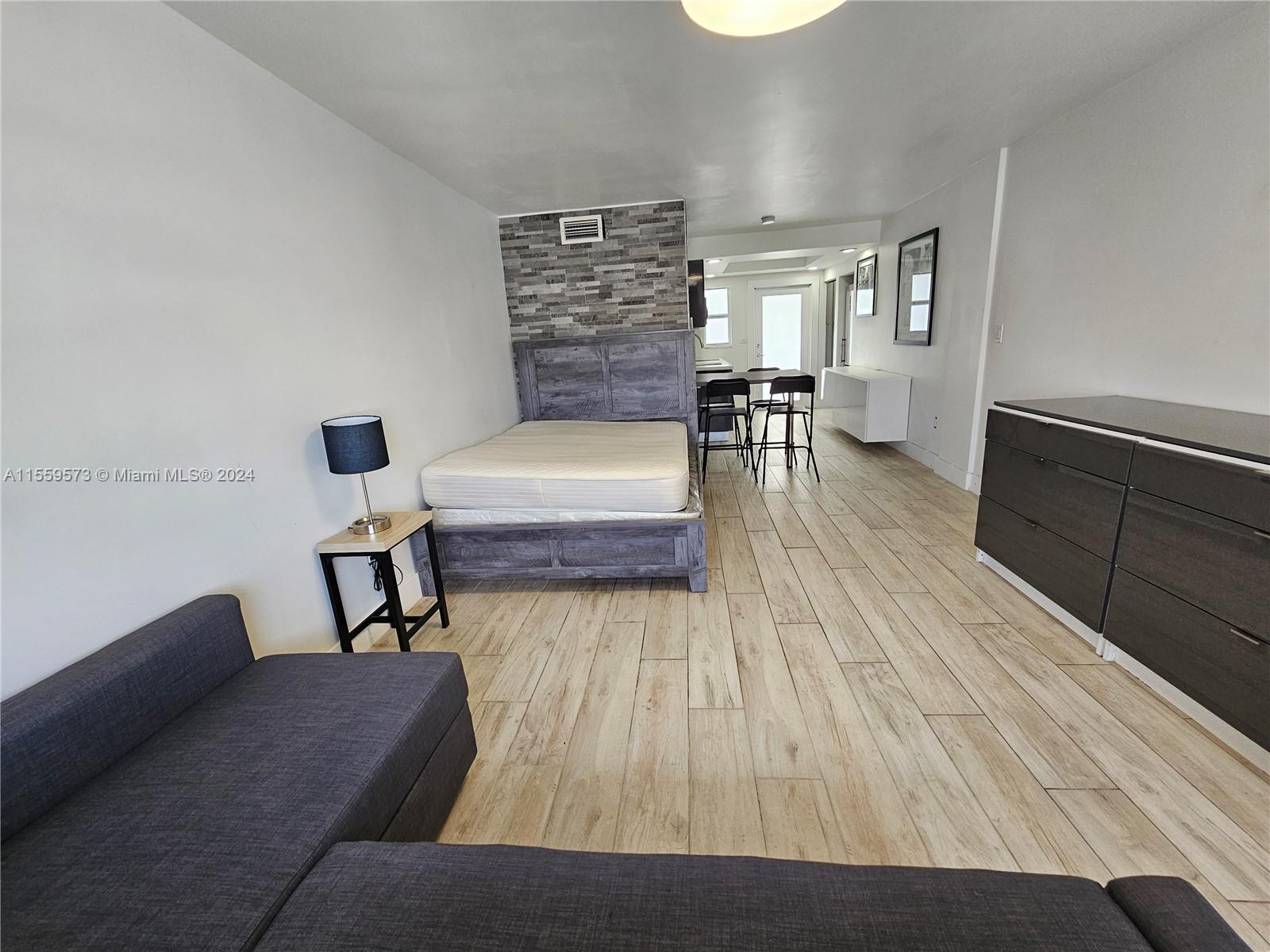 910 Jefferson Ave 5B, Miami Beach, Florida 33139, ,1 BathroomBathrooms,Residential,For Sale,910 Jefferson Ave 5B,A11559573