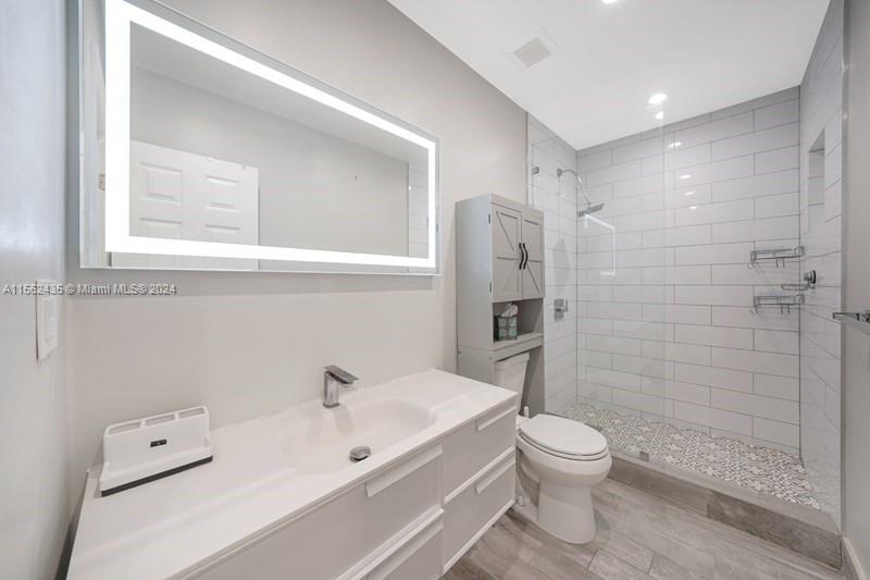 4630 Royal Palm Ave, Miami Beach, Florida 33140, 6 Bedrooms Bedrooms, ,4 BathroomsBathrooms,Residentiallease,For Rent,4630 Royal Palm Ave,A11562435