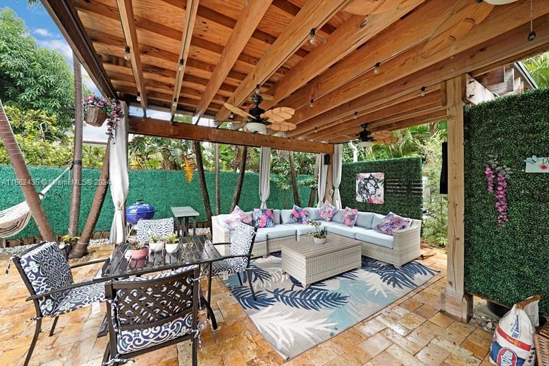 4630 Royal Palm Ave, Miami Beach, Florida 33140, 6 Bedrooms Bedrooms, ,4 BathroomsBathrooms,Residentiallease,For Rent,4630 Royal Palm Ave,A11562435