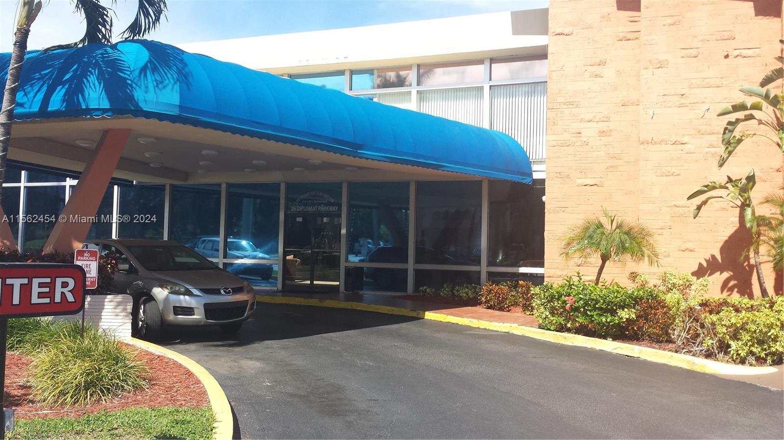 26 Diplomat Pkwy 2331, Hallandale Beach, Florida 33009, ,1 BathroomBathrooms,Residential,For Sale,26 Diplomat Pkwy 2331,A11562454