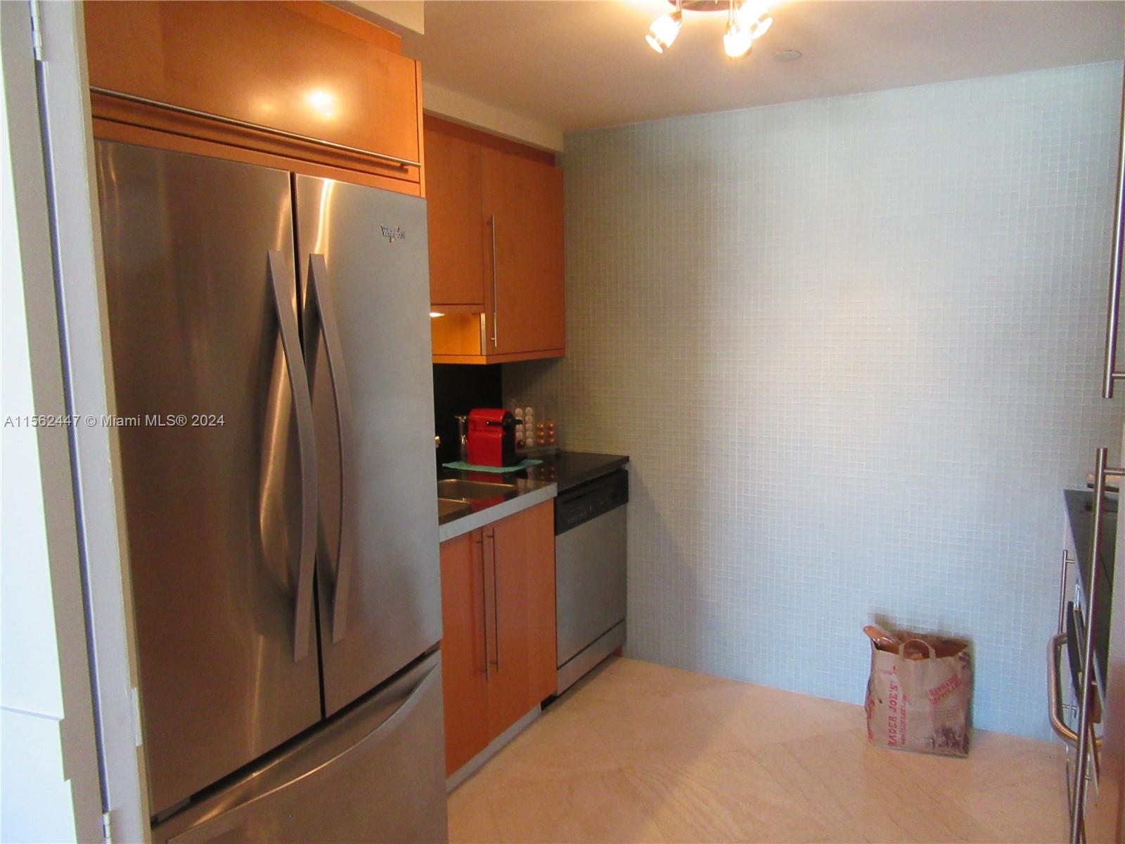 6365 Collins Ave 2509, Miami Beach, Florida 33141, 1 Bedroom Bedrooms, ,1 BathroomBathrooms,Residentiallease,For Rent,6365 Collins Ave 2509,A11562447