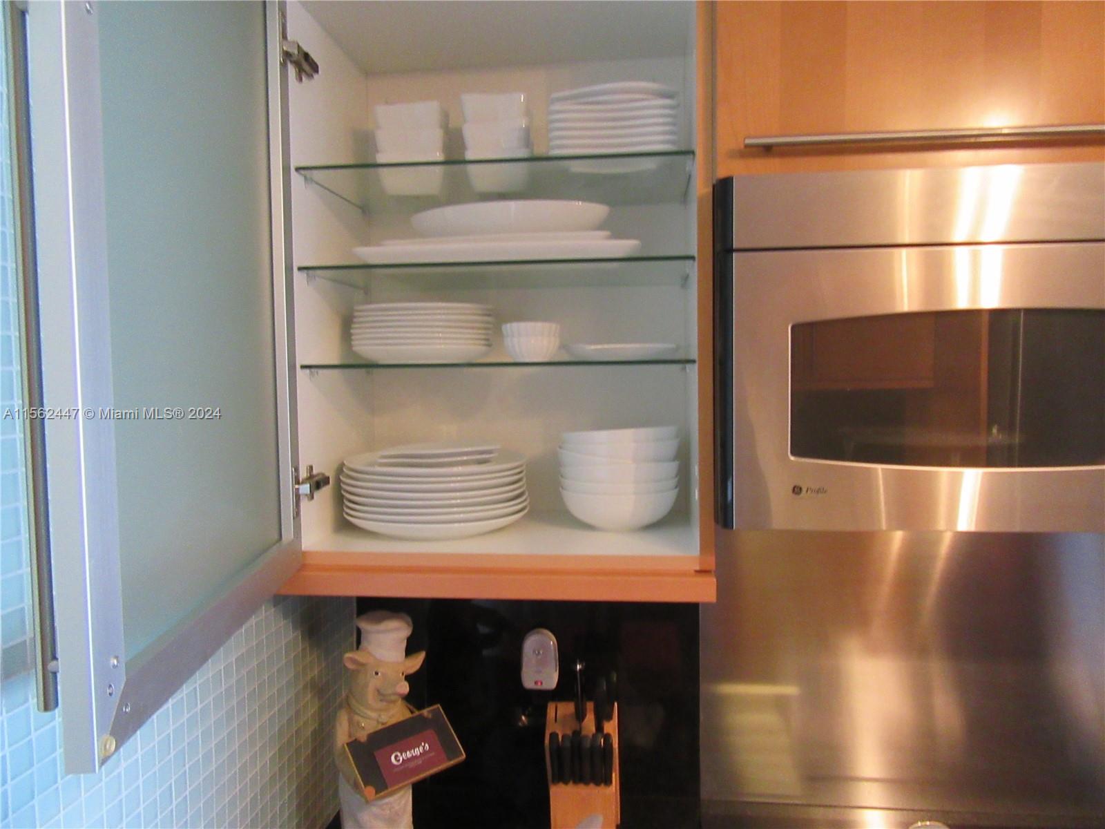 6365 Collins Ave 2509, Miami Beach, Florida 33141, 1 Bedroom Bedrooms, ,1 BathroomBathrooms,Residentiallease,For Rent,6365 Collins Ave 2509,A11562447