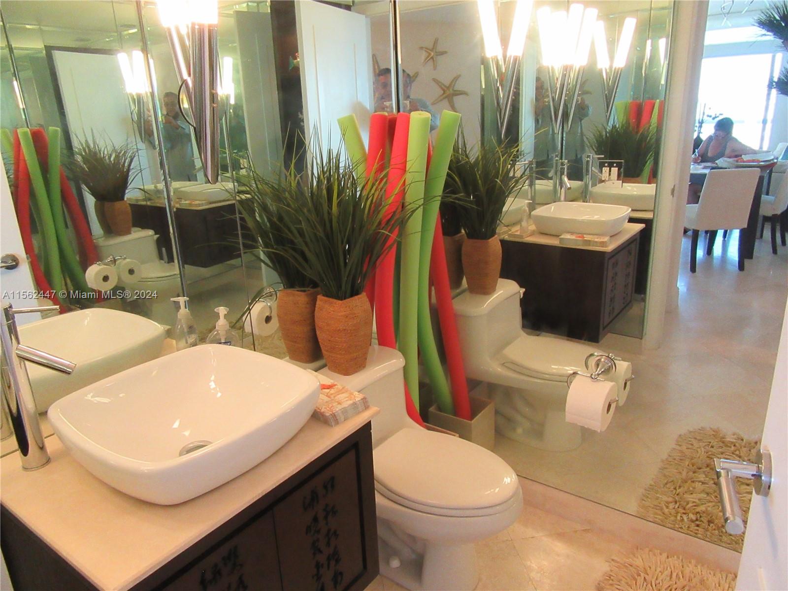 6365 Collins Ave 2509, Miami Beach, Florida 33141, 1 Bedroom Bedrooms, ,1 BathroomBathrooms,Residentiallease,For Rent,6365 Collins Ave 2509,A11562447