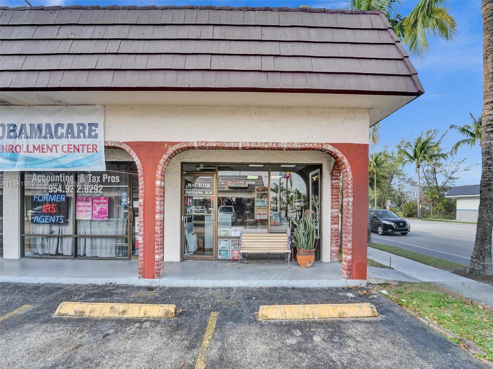 801 S Federal Hwy, Dania Beach, Florida 33004, ,Businessopportunity,For Sale,801 S Federal Hwy,A11561959