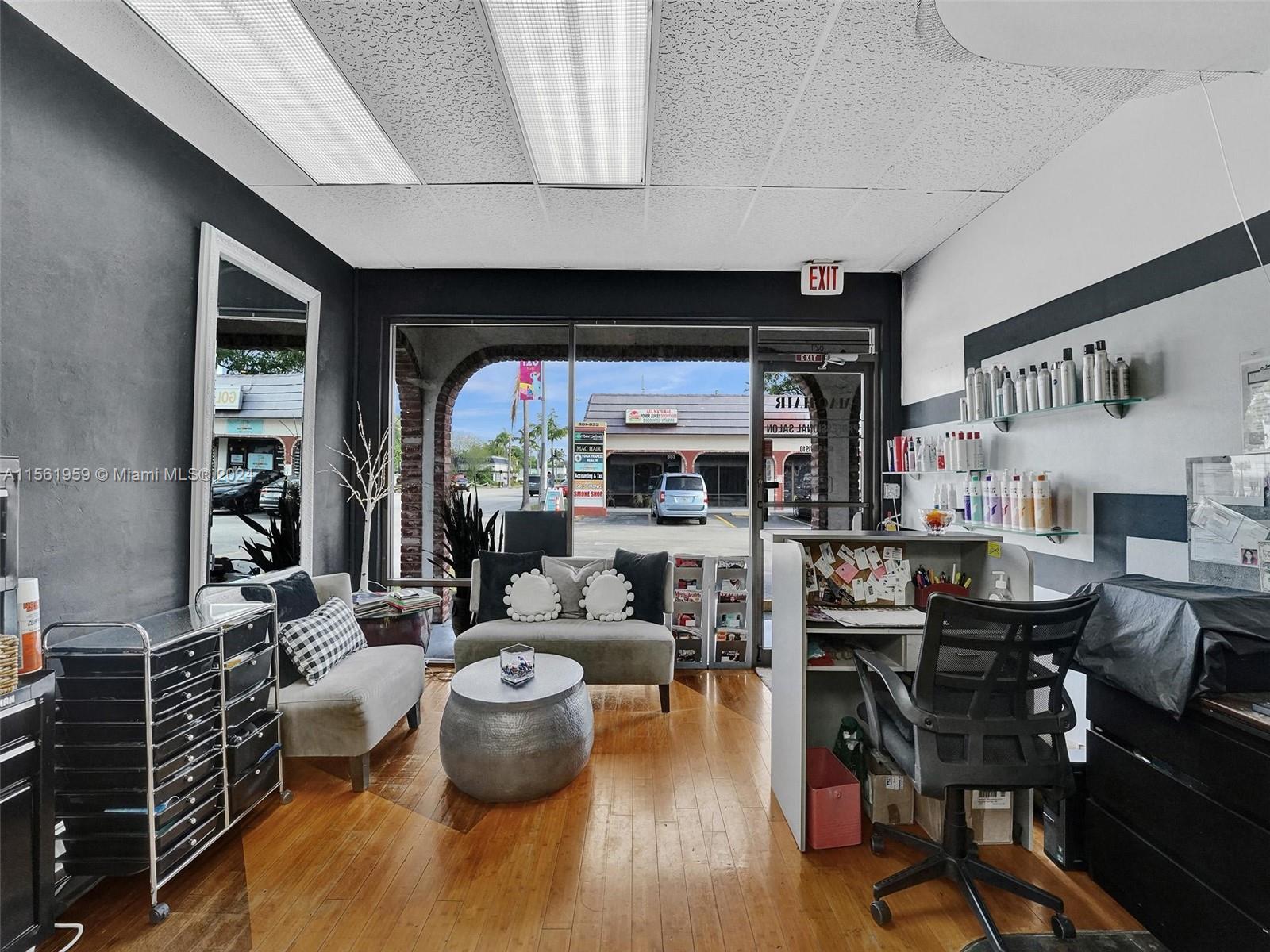 801 S Federal Hwy, Dania Beach, Florida 33004, ,Businessopportunity,For Sale,801 S Federal Hwy,A11561959