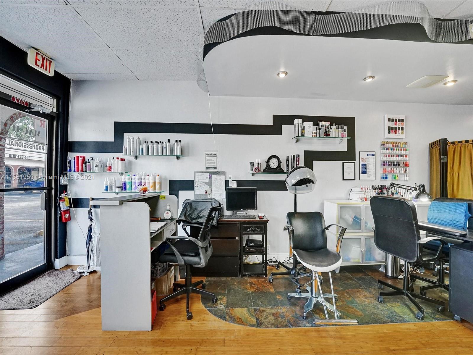 801 S Federal Hwy, Dania Beach, Florida 33004, ,Businessopportunity,For Sale,801 S Federal Hwy,A11561959