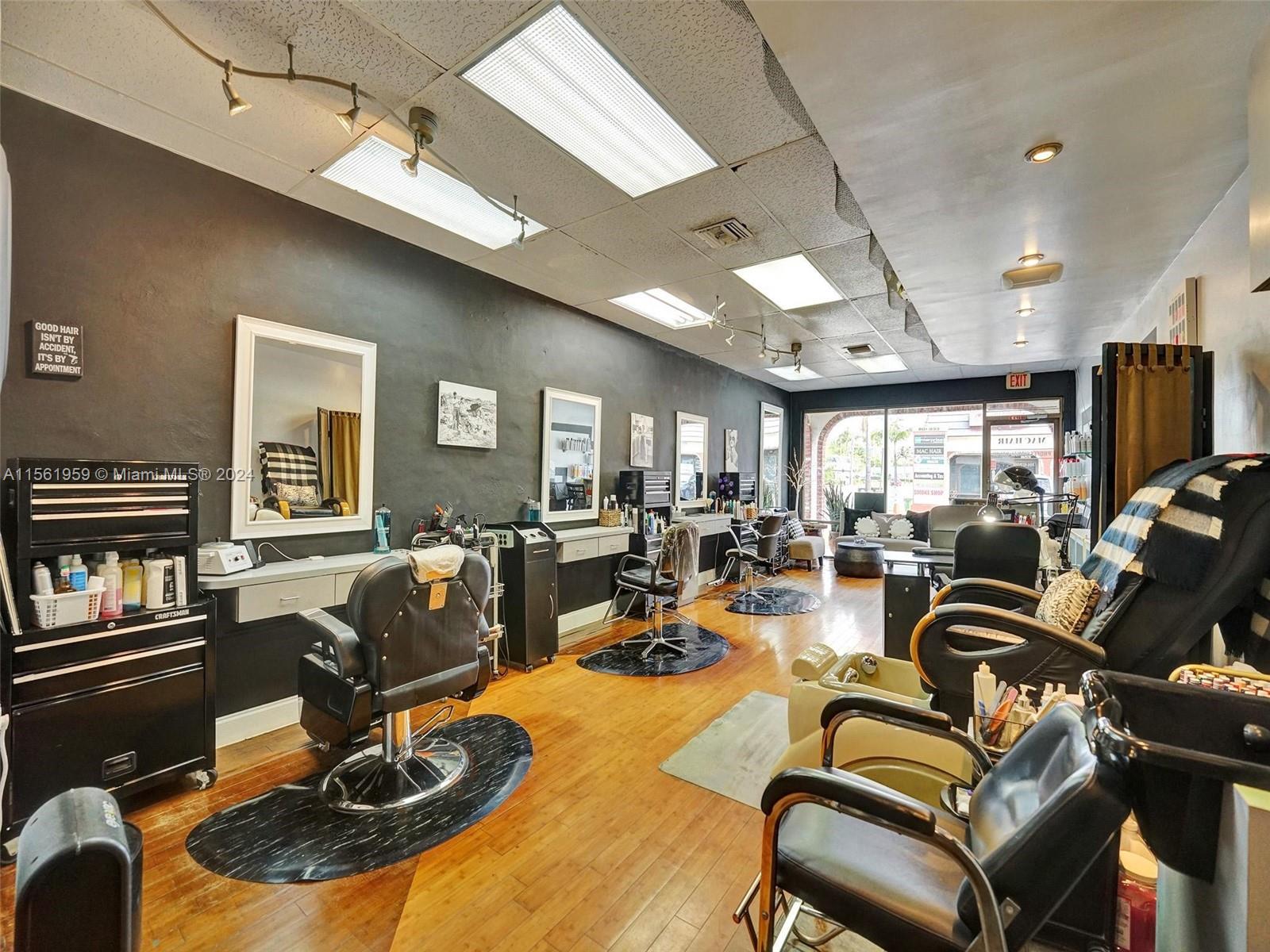 801 S Federal Hwy, Dania Beach, Florida 33004, ,Businessopportunity,For Sale,801 S Federal Hwy,A11561959