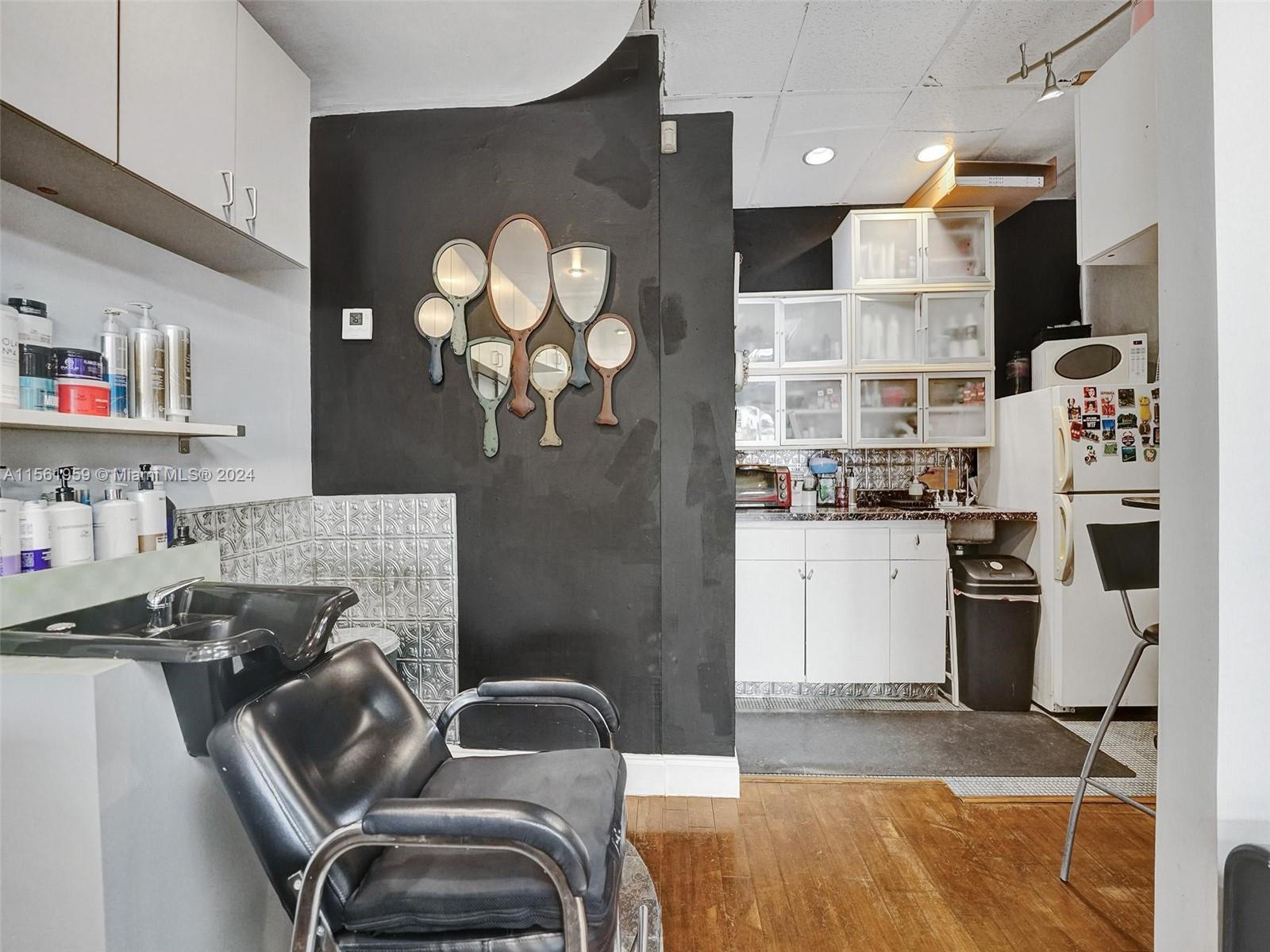 801 S Federal Hwy, Dania Beach, Florida 33004, ,Businessopportunity,For Sale,801 S Federal Hwy,A11561959