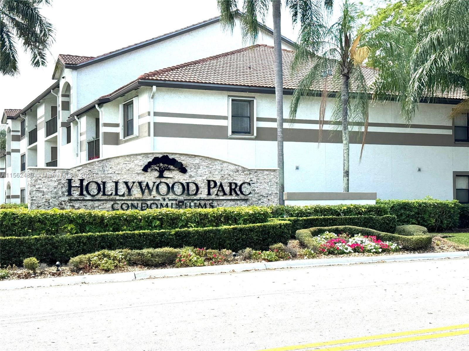 520 S Park Rd 16-12, Hollywood, Florida 33021, 1 Bedroom Bedrooms, ,1 BathroomBathrooms,Residentiallease,For Rent,520 S Park Rd 16-12,A11562489