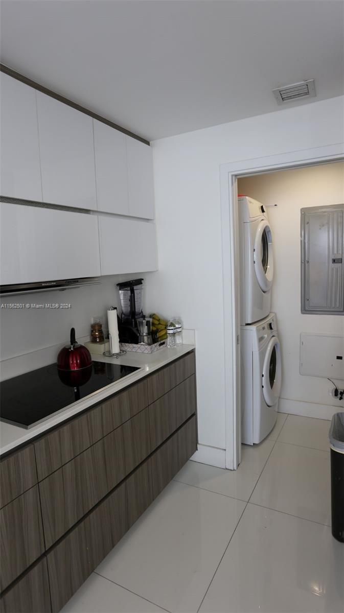 600 NE 27th St 2605, Miami, Florida 33137, 3 Bedrooms Bedrooms, ,2 BathroomsBathrooms,Residentiallease,For Rent,600 NE 27th St 2605,A11562501