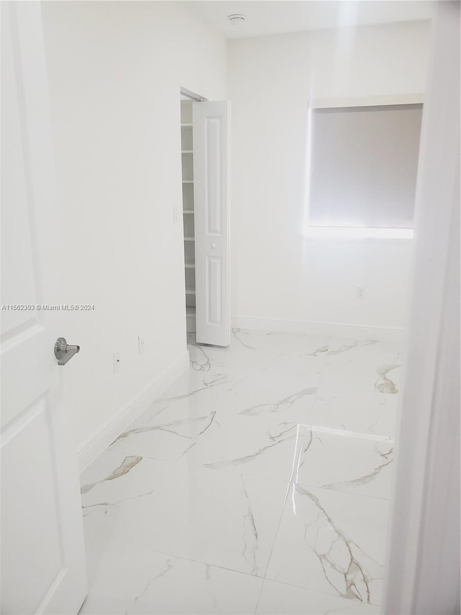 379 NW 12th Ave 379, Florida City, Florida 33034, 4 Bedrooms Bedrooms, ,3 BathroomsBathrooms,Residentiallease,For Rent,379 NW 12th Ave 379,A11562393