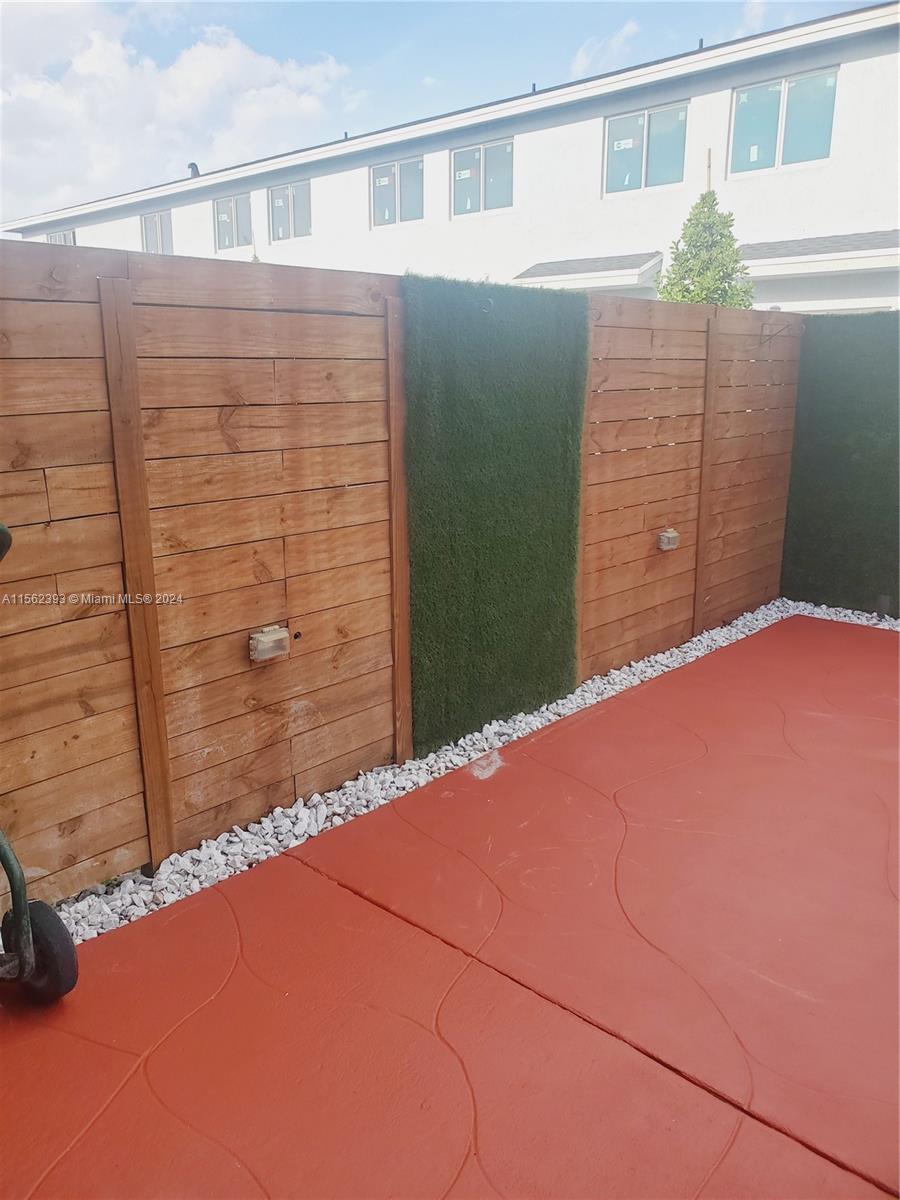 379 NW 12th Ave 379, Florida City, Florida 33034, 4 Bedrooms Bedrooms, ,3 BathroomsBathrooms,Residentiallease,For Rent,379 NW 12th Ave 379,A11562393