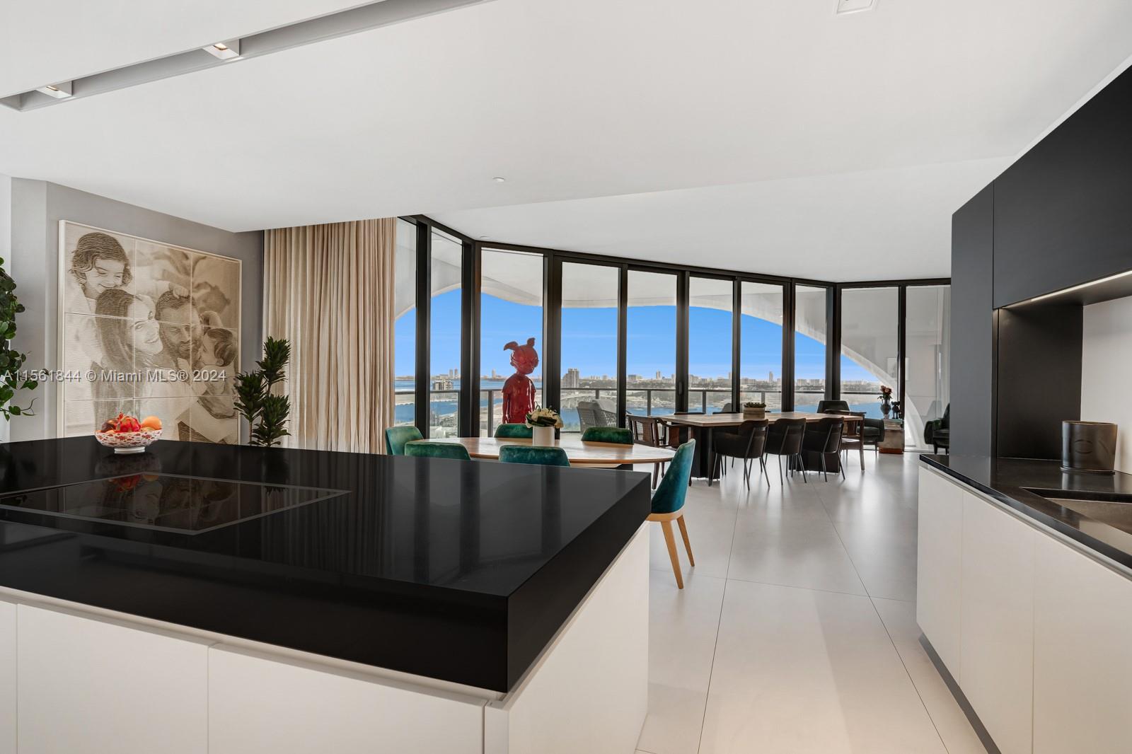 1000 Biscayne Blvd 1702, Miami, Florida 33132, 4 Bedrooms Bedrooms, ,5 BathroomsBathrooms,Residential,For Sale,1000 Biscayne Blvd 1702,A11561844