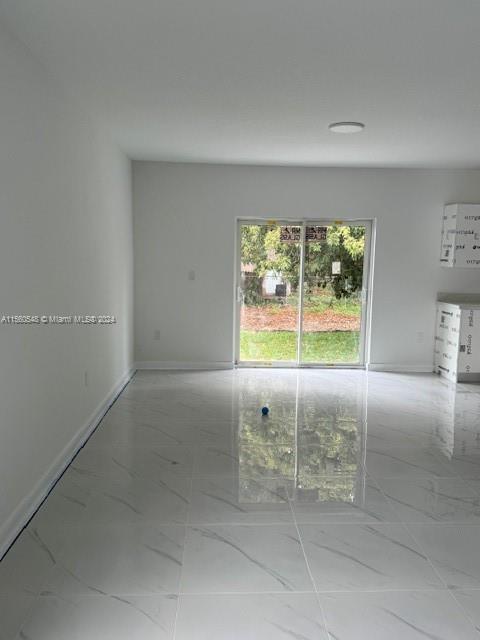 572 SW 3 ST, Florida City, Florida 33034, 4 Bedrooms Bedrooms, ,3 BathroomsBathrooms,Residential,For Sale,572 SW 3 ST,A11560548