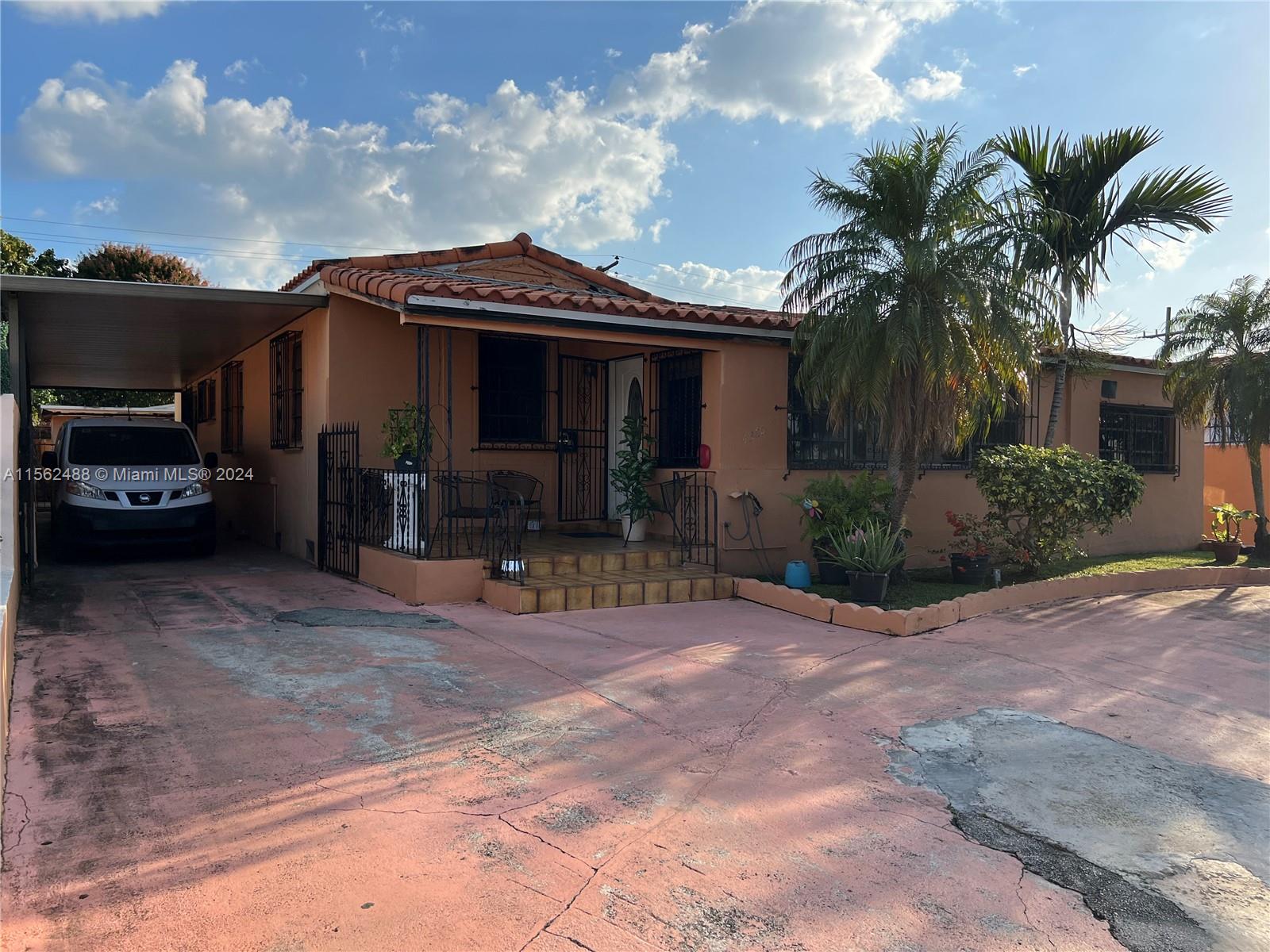 4360 SW 1st St, Miami, Florida 33134, 5 Bedrooms Bedrooms, ,4 BathroomsBathrooms,Residential,For Sale,4360 SW 1st St,A11562488