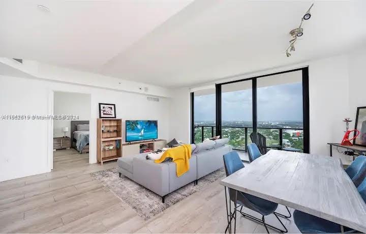 Miami, Florida 33137, 2 Bedrooms Bedrooms, ,2 BathroomsBathrooms,Residentiallease,For Rent,A11562519