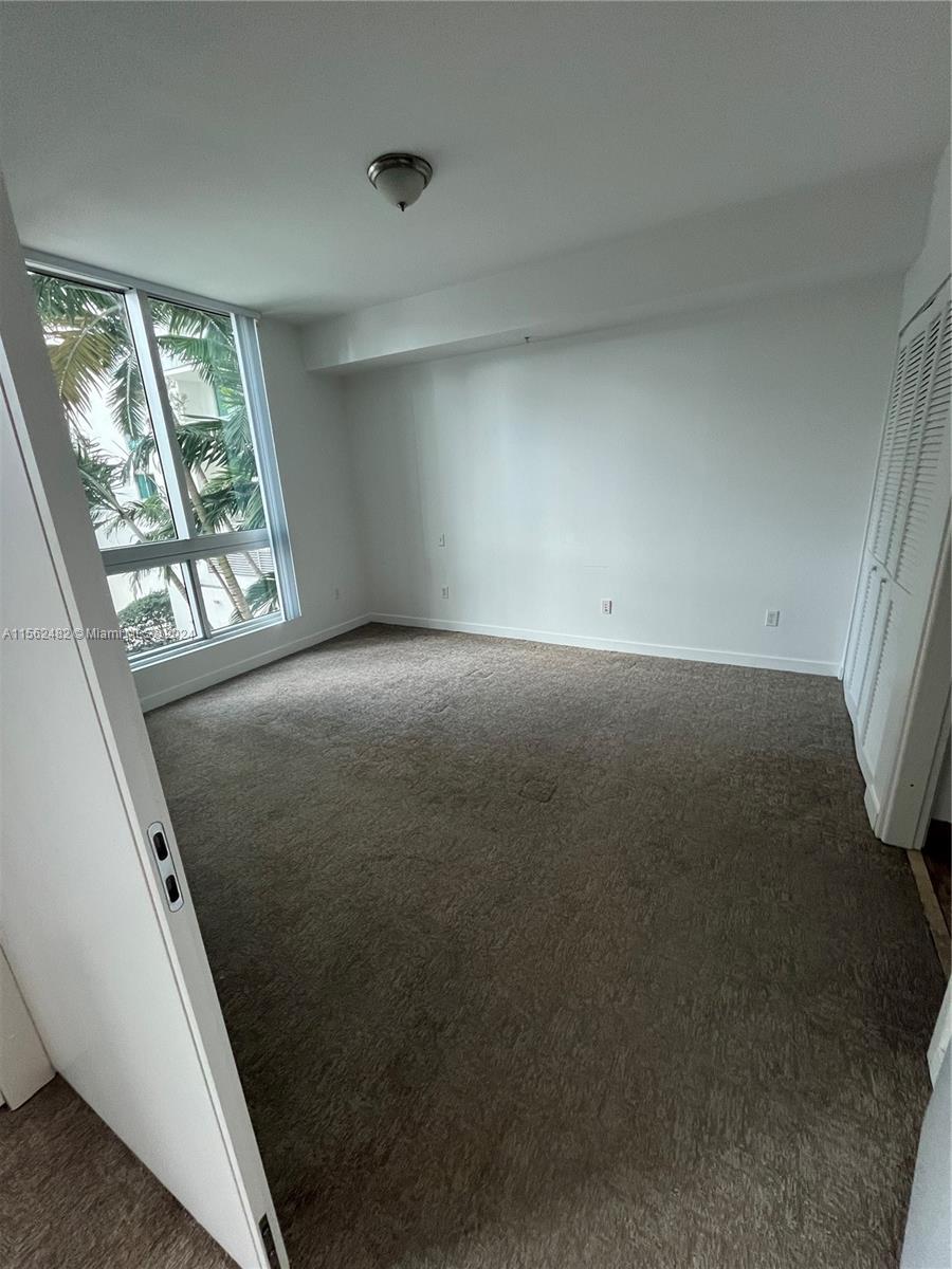 300 S Biscayne Blvd T-1403, Miami, Florida 33131, 1 Bedroom Bedrooms, ,1 BathroomBathrooms,Residentiallease,For Rent,300 S Biscayne Blvd T-1403,A11562482
