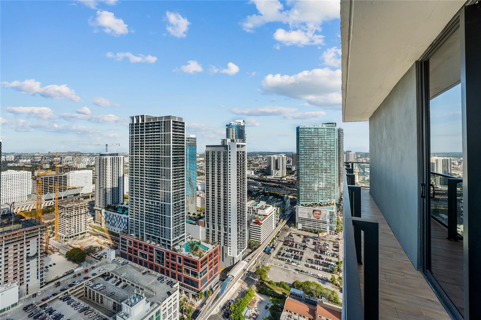 398 NE 5th St 3901, Miami, Florida 33132, 3 Bedrooms Bedrooms, ,3 BathroomsBathrooms,Residential,For Sale,398 NE 5th St 3901,A11562334