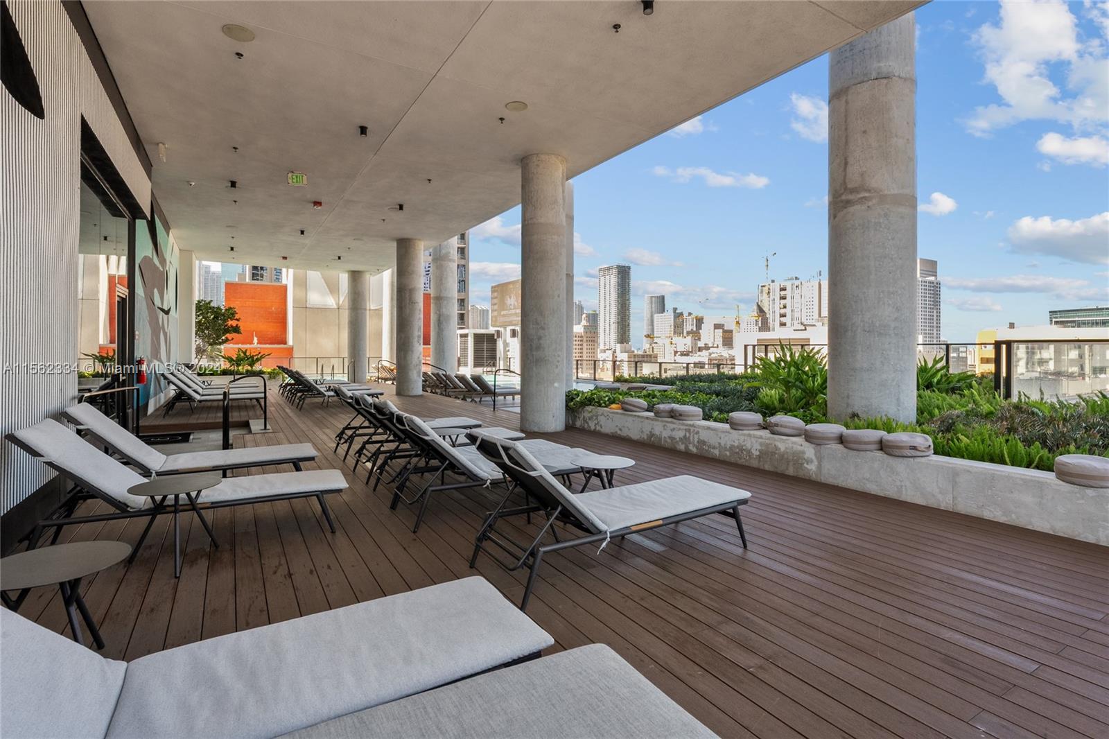 398 NE 5th St 3901, Miami, Florida 33132, 3 Bedrooms Bedrooms, ,3 BathroomsBathrooms,Residential,For Sale,398 NE 5th St 3901,A11562334