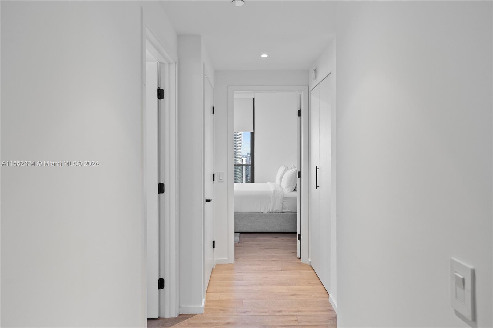 398 NE 5th St 3901, Miami, Florida 33132, 3 Bedrooms Bedrooms, ,3 BathroomsBathrooms,Residential,For Sale,398 NE 5th St 3901,A11562334