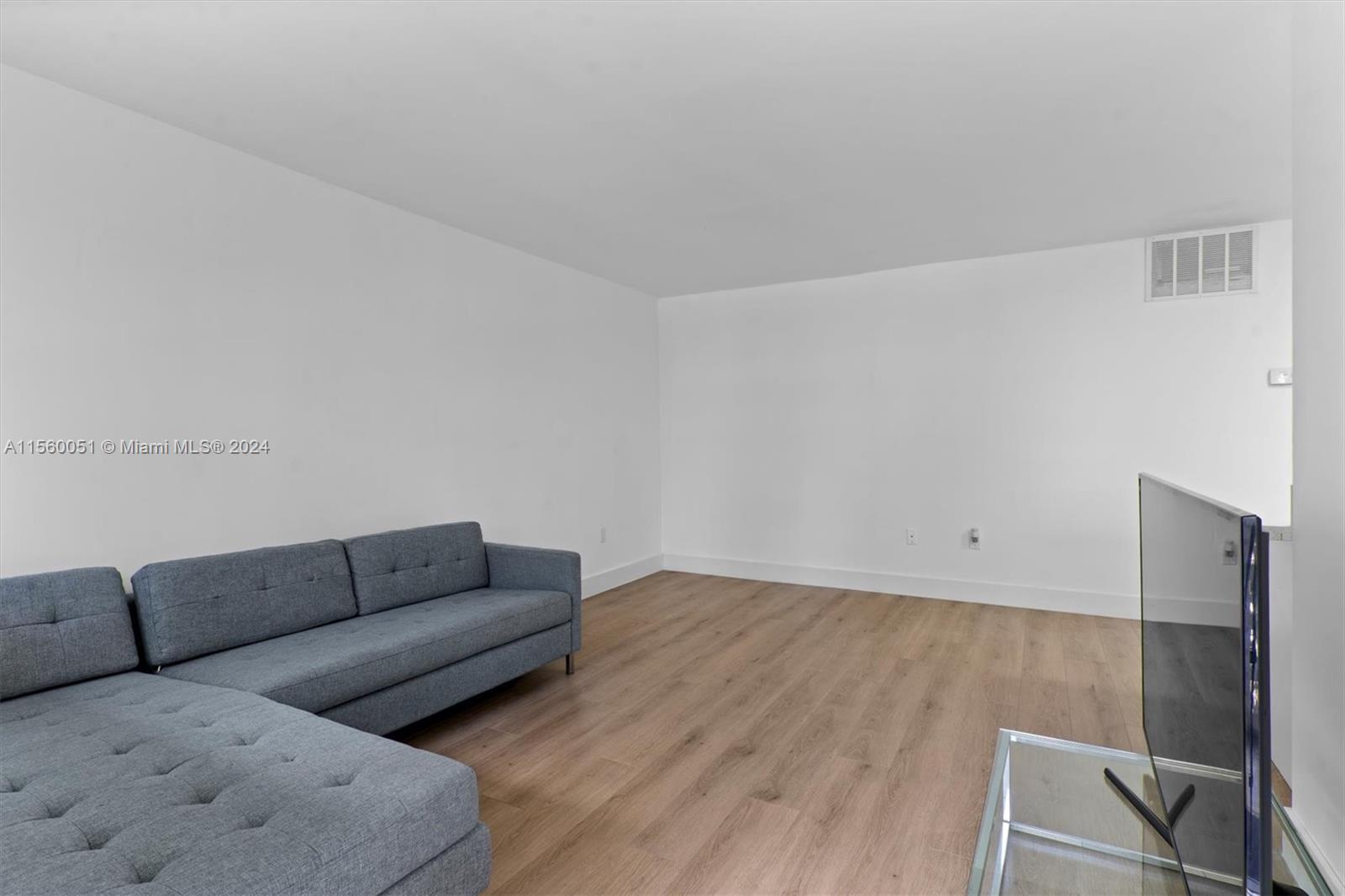 1620 West Ave 305, Miami Beach, Florida 33139, 1 Bedroom Bedrooms, ,1 BathroomBathrooms,Residential,For Sale,1620 West Ave 305,A11560051