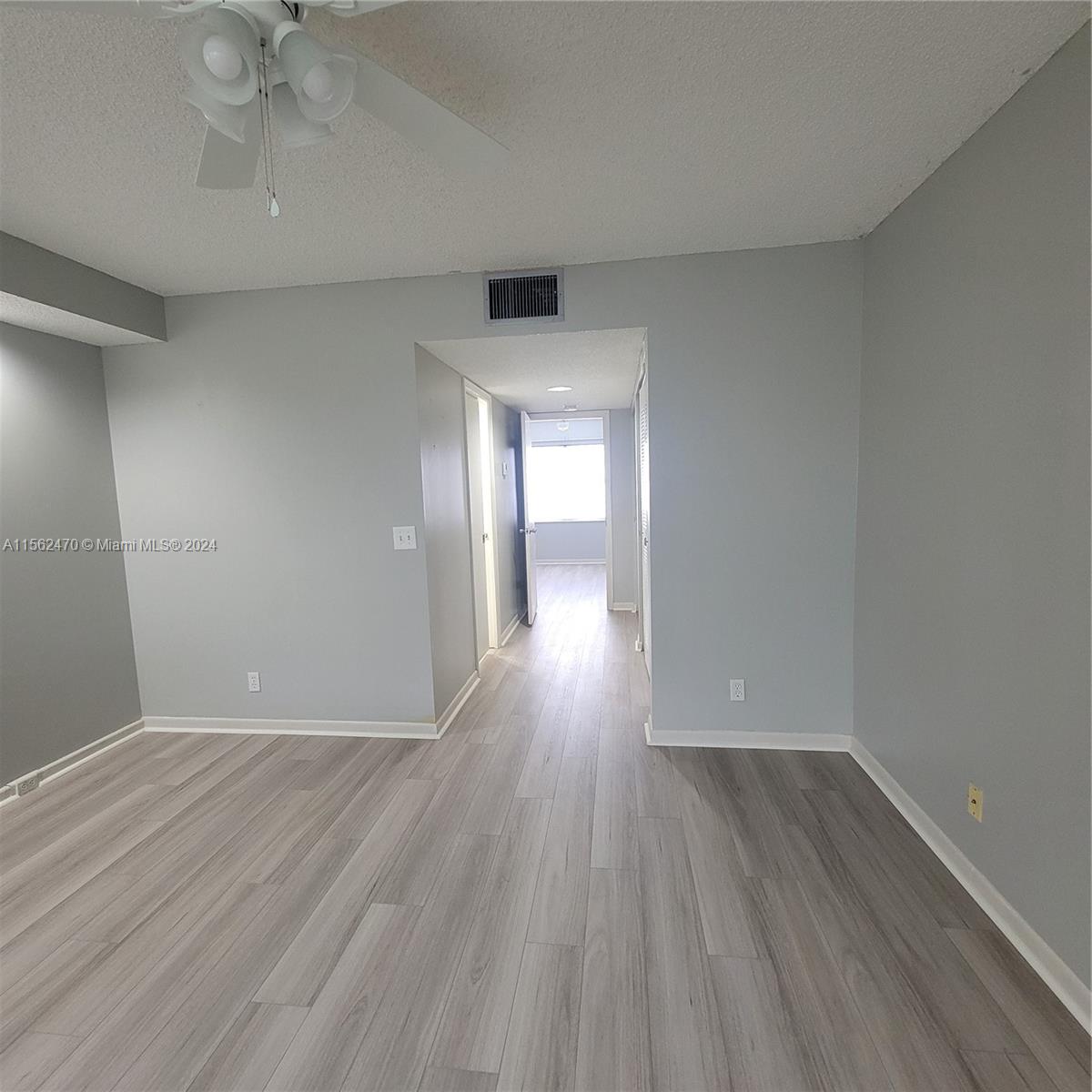 1351 SW 125th Ave 410S, Pembroke Pines, Florida 33027, 1 Bedroom Bedrooms, ,1 BathroomBathrooms,Residentiallease,For Rent,1351 SW 125th Ave 410S,A11562470