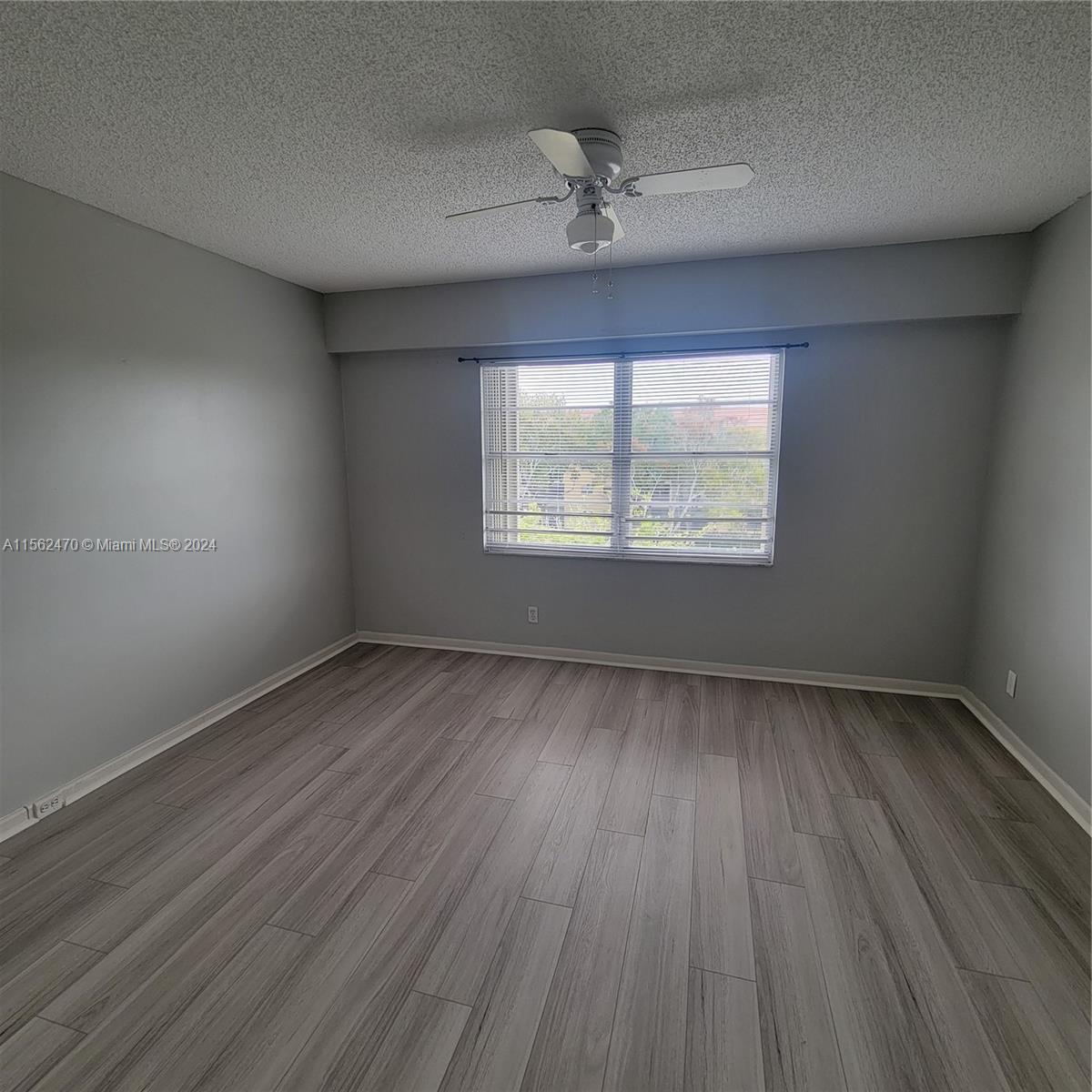 1351 SW 125th Ave 410S, Pembroke Pines, Florida 33027, 1 Bedroom Bedrooms, ,1 BathroomBathrooms,Residentiallease,For Rent,1351 SW 125th Ave 410S,A11562470
