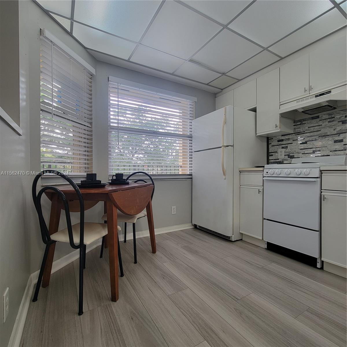 1351 SW 125th Ave 410S, Pembroke Pines, Florida 33027, 1 Bedroom Bedrooms, ,1 BathroomBathrooms,Residentiallease,For Rent,1351 SW 125th Ave 410S,A11562470