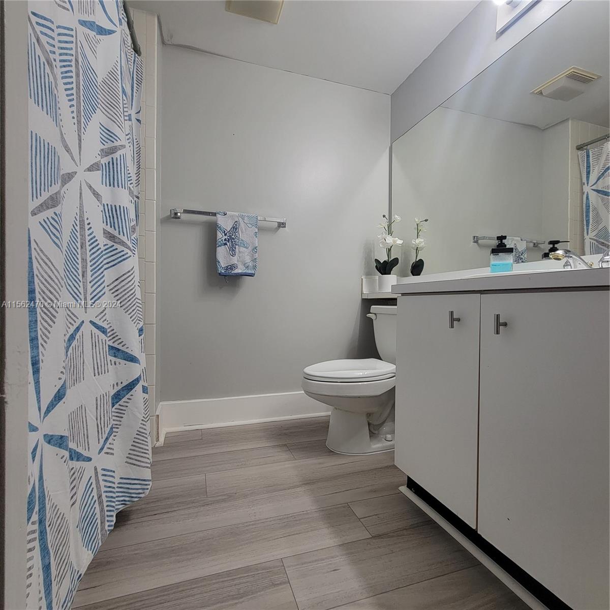 1351 SW 125th Ave 410S, Pembroke Pines, Florida 33027, 1 Bedroom Bedrooms, ,1 BathroomBathrooms,Residentiallease,For Rent,1351 SW 125th Ave 410S,A11562470