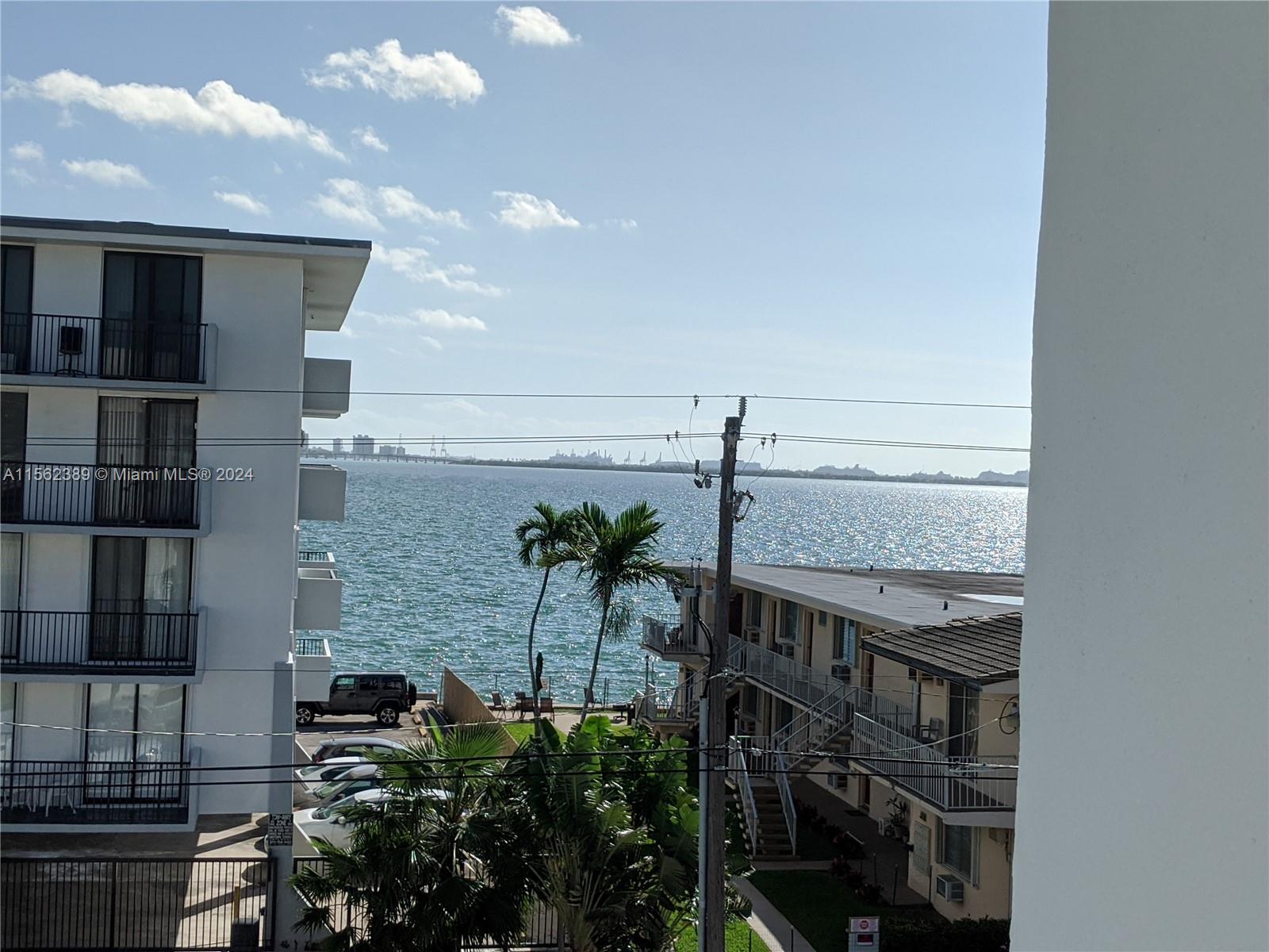 1801 S Treasure Dr 416, North Bay Village, Florida 33141, 2 Bedrooms Bedrooms, ,2 BathroomsBathrooms,Residentiallease,For Rent,1801 S Treasure Dr 416,A11562389