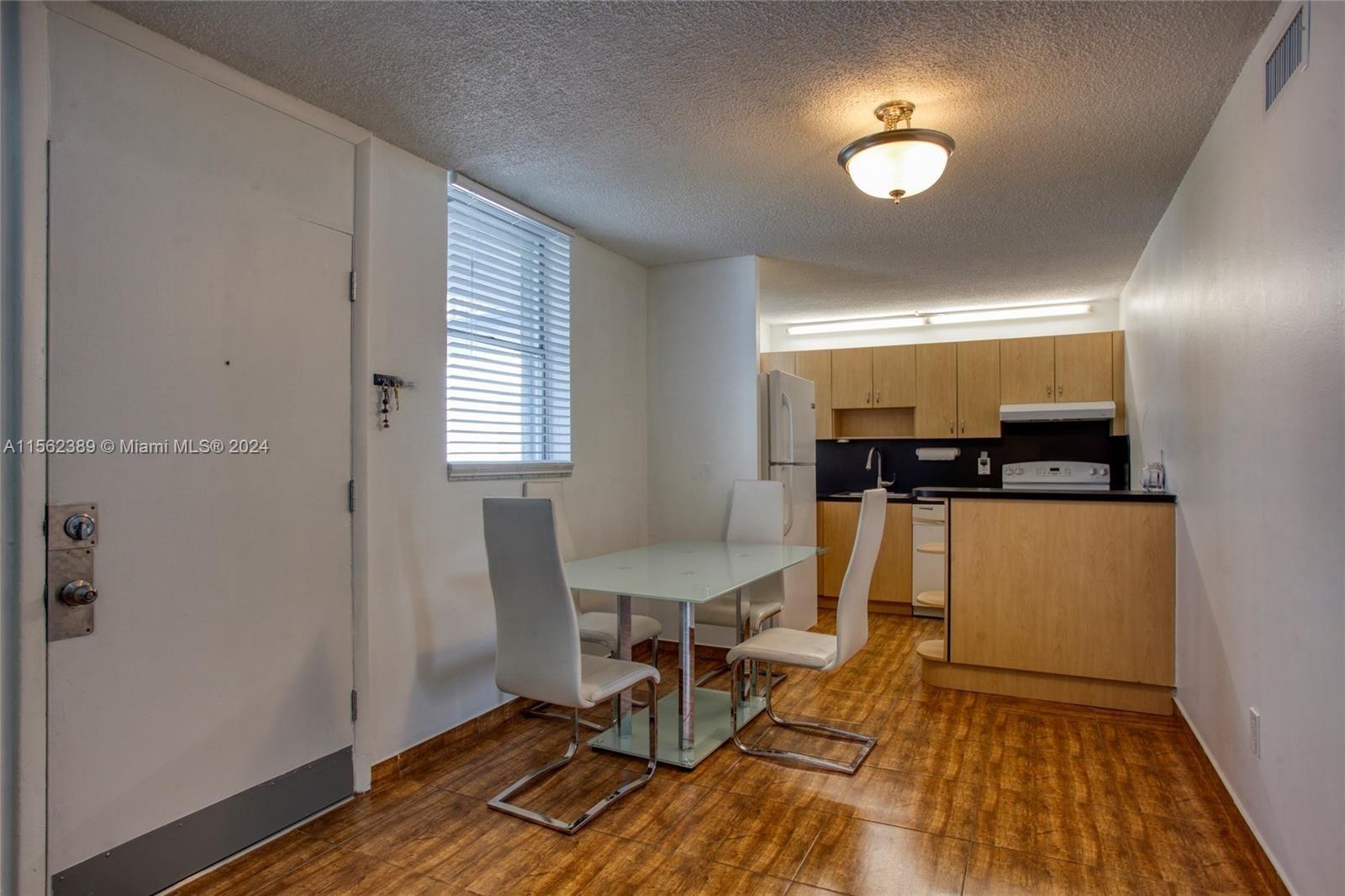 1801 S Treasure Dr 416, North Bay Village, Florida 33141, 2 Bedrooms Bedrooms, ,2 BathroomsBathrooms,Residentiallease,For Rent,1801 S Treasure Dr 416,A11562389