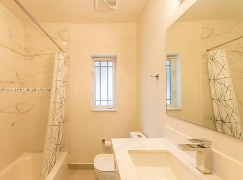 2286 SW 21st Ave, Miami, Florida 33145, 3 Bedrooms Bedrooms, ,2 BathroomsBathrooms,Residentiallease,For Rent,2286 SW 21st Ave,A11562617