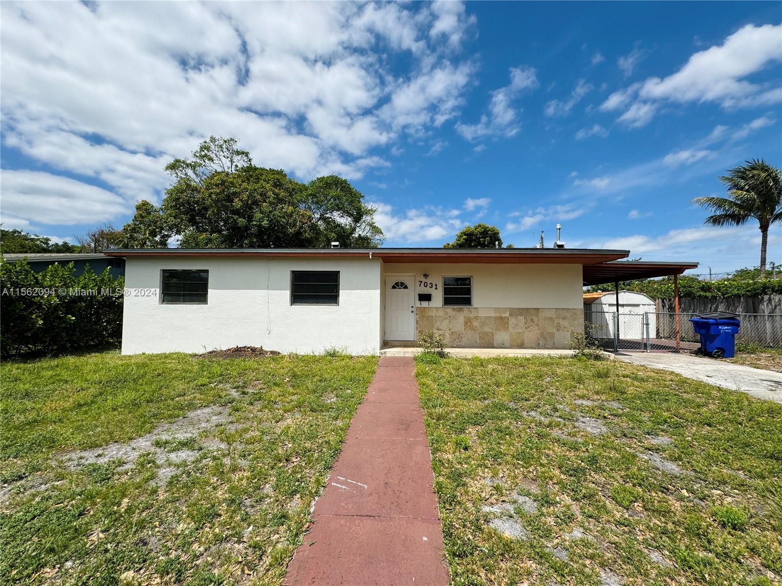 7031  Tyler St  For Sale A11562094, FL