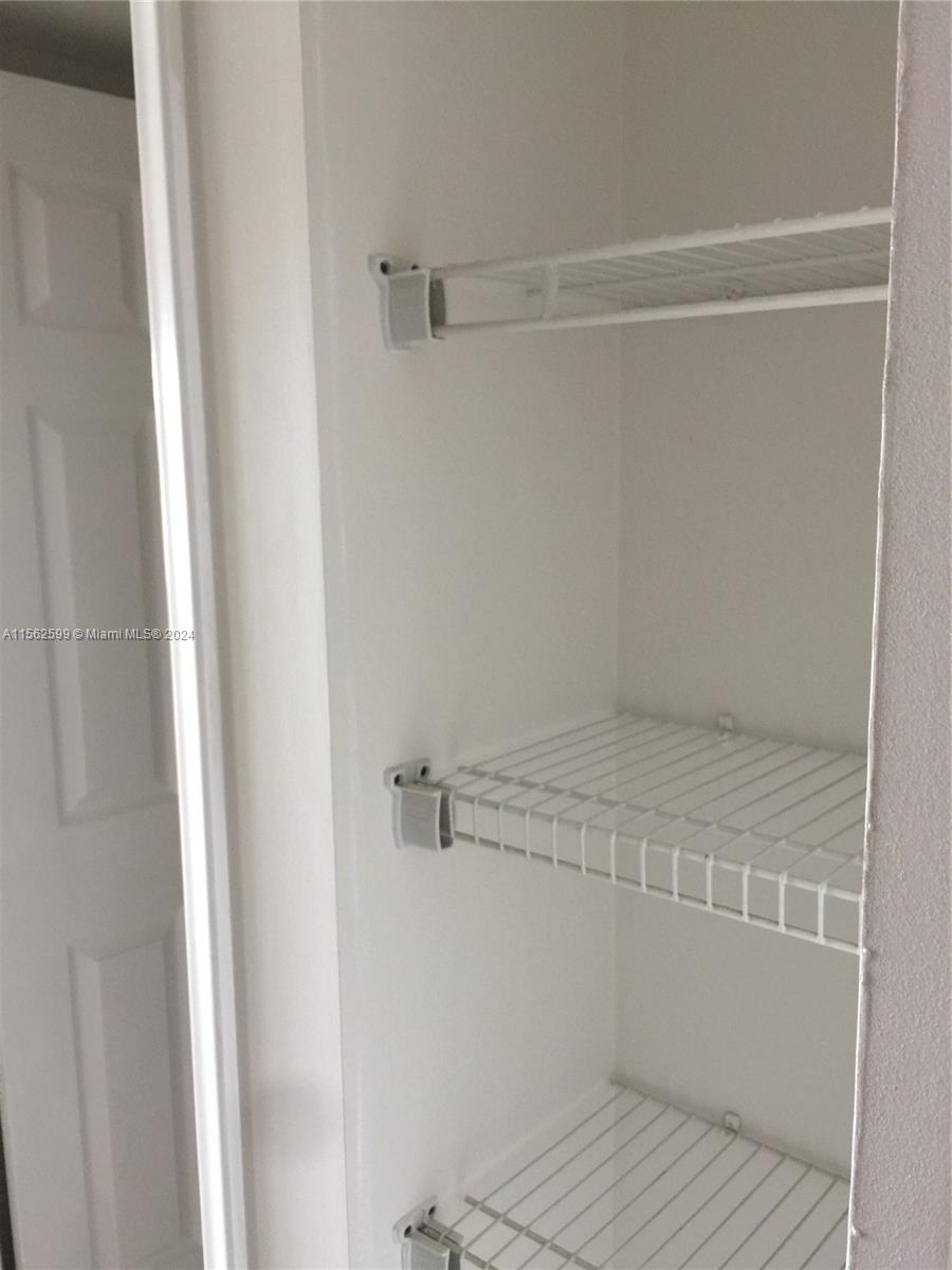 Pembroke Pines, Florida 33027, 1 Bedroom Bedrooms, ,1 BathroomBathrooms,Residentiallease,For Rent,A11562599
