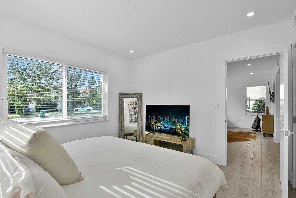 3521 SW 16th St 0, Miami, Florida 33145, 2 Bedrooms Bedrooms, ,1 BathroomBathrooms,Residentiallease,For Rent,3521 SW 16th St 0,A11562653