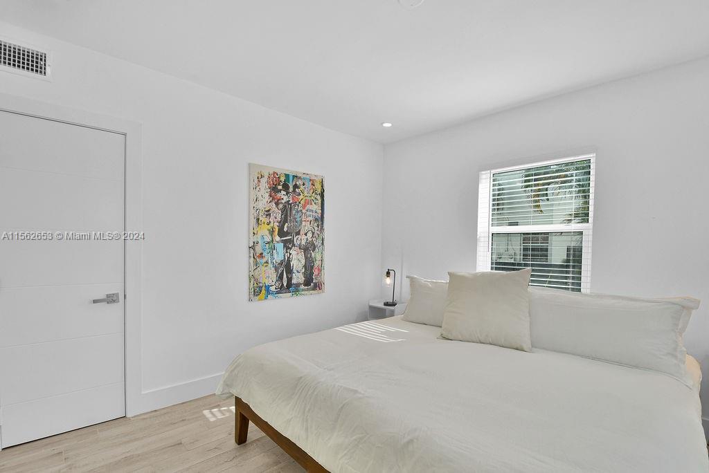 3521 SW 16th St 0, Miami, Florida 33145, 2 Bedrooms Bedrooms, ,1 BathroomBathrooms,Residentiallease,For Rent,3521 SW 16th St 0,A11562653