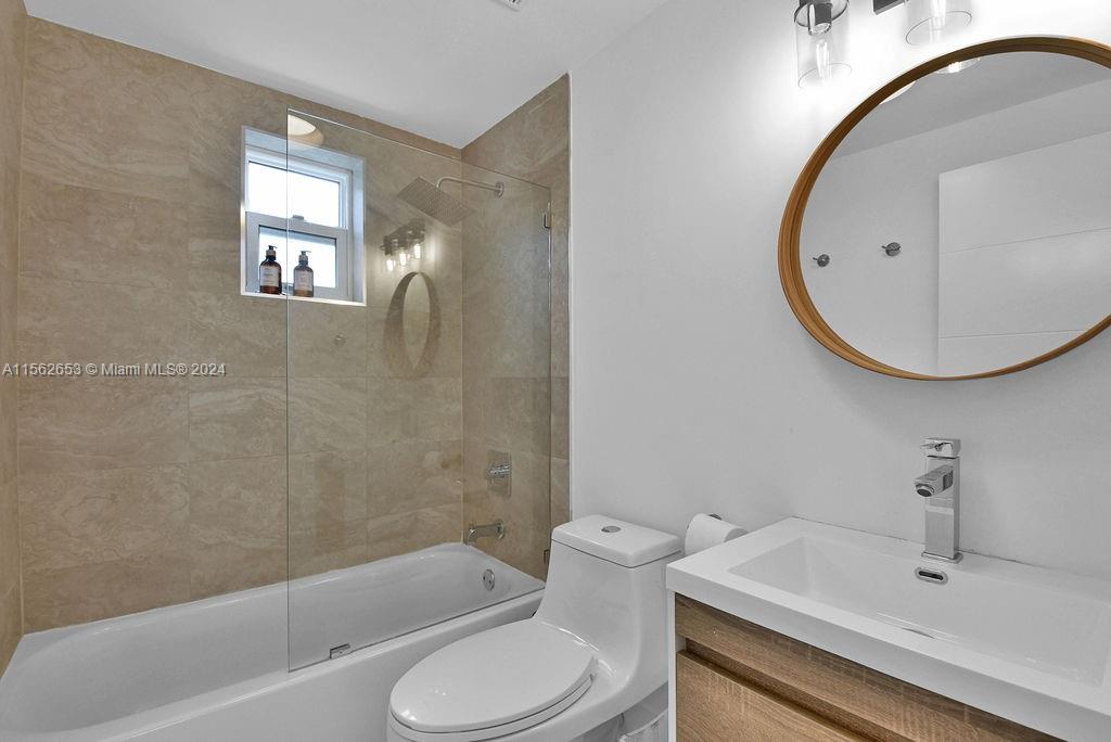 3521 SW 16th St 0, Miami, Florida 33145, 2 Bedrooms Bedrooms, ,1 BathroomBathrooms,Residentiallease,For Rent,3521 SW 16th St 0,A11562653