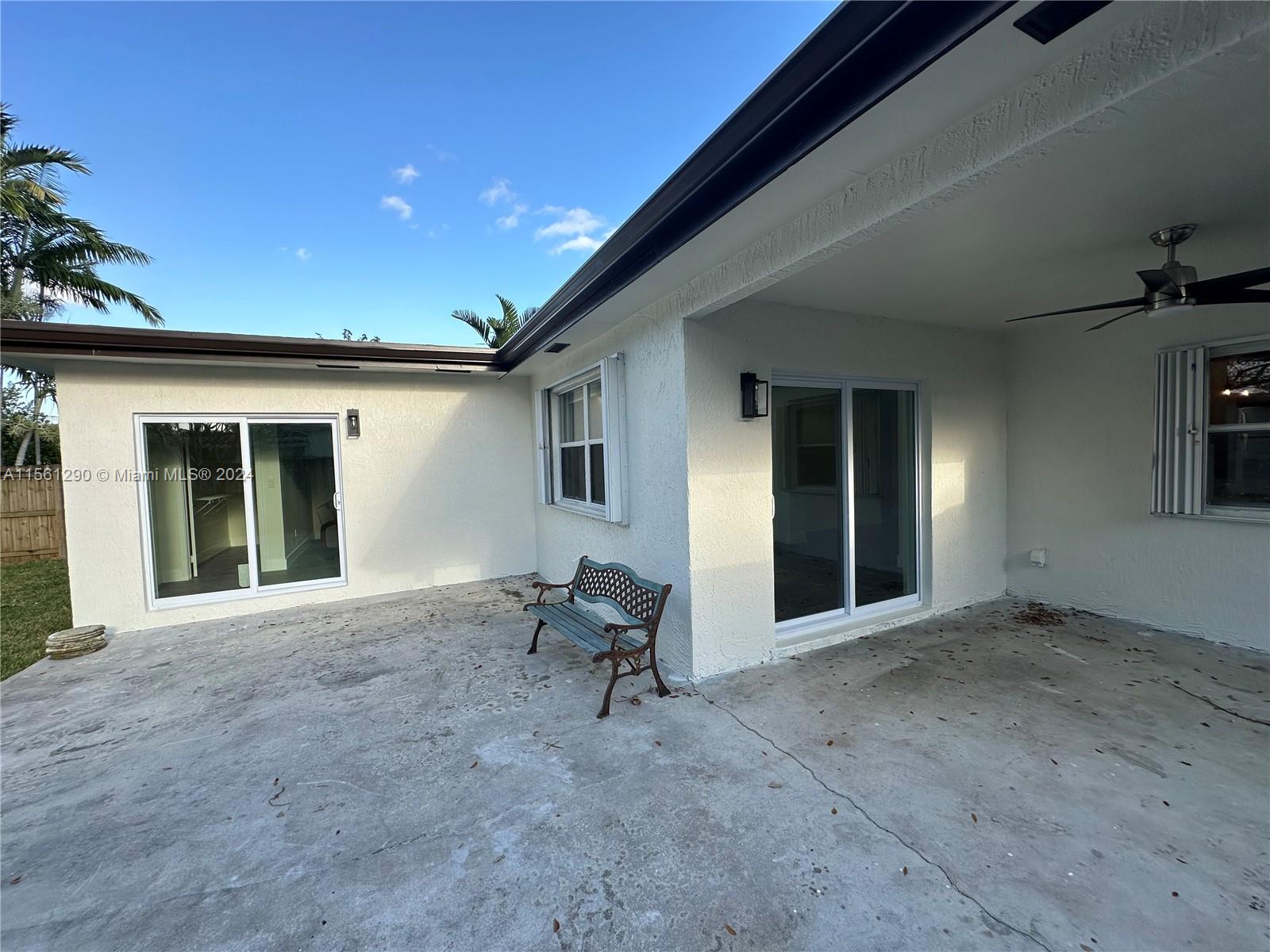 5209 Cleveland St, Hollywood, Florida 33021, 3 Bedrooms Bedrooms, ,2 BathroomsBathrooms,Residentiallease,For Rent,5209 Cleveland St,A11561290