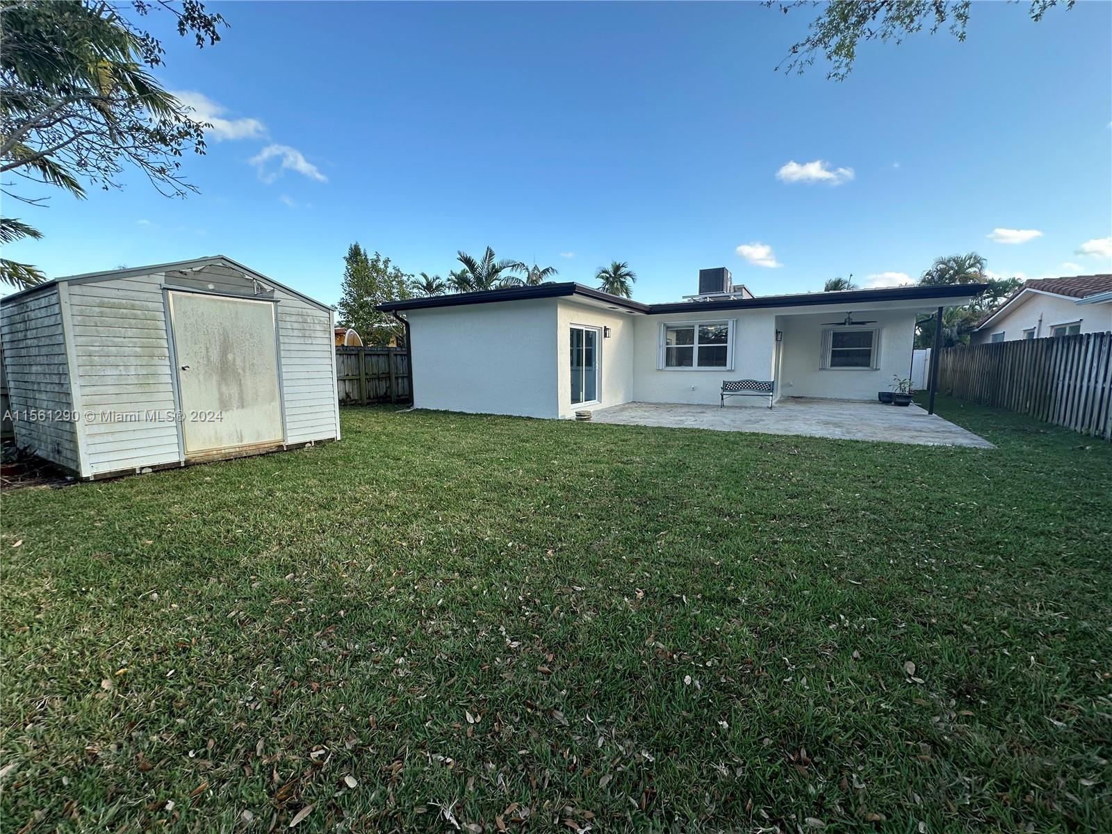 5209 Cleveland St, Hollywood, Florida 33021, 3 Bedrooms Bedrooms, ,2 BathroomsBathrooms,Residentiallease,For Rent,5209 Cleveland St,A11561290