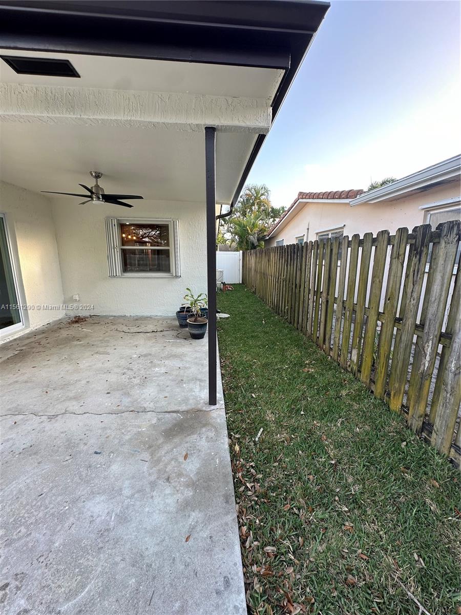 5209 Cleveland St, Hollywood, Florida 33021, 3 Bedrooms Bedrooms, ,2 BathroomsBathrooms,Residentiallease,For Rent,5209 Cleveland St,A11561290