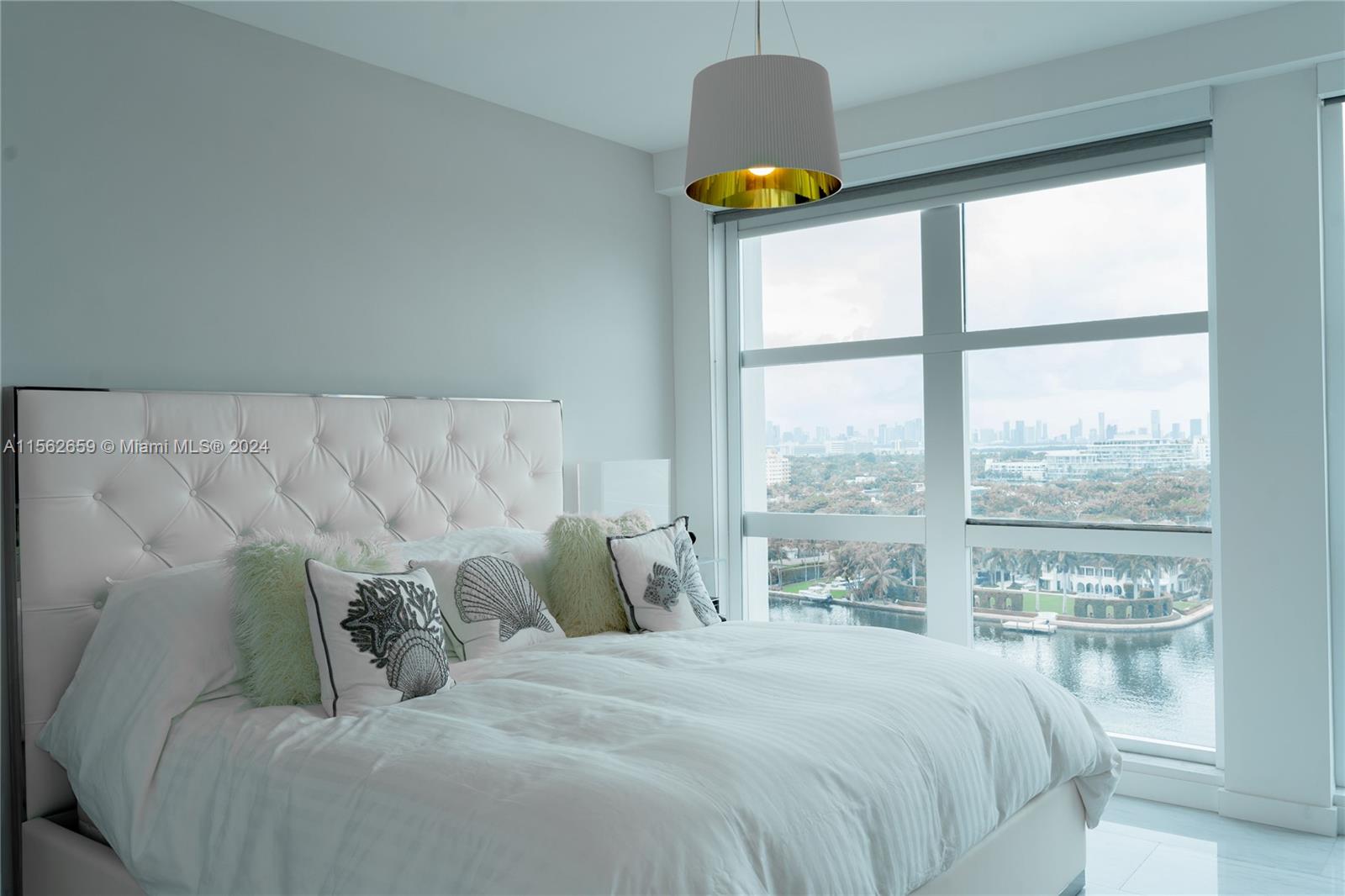 Miami Beach, Florida 33140, 3 Bedrooms Bedrooms, ,3 BathroomsBathrooms,Residential,For Sale,A11562659