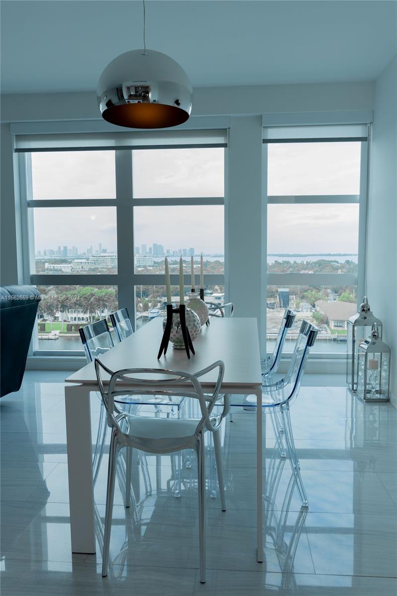 Miami Beach, Florida 33140, 3 Bedrooms Bedrooms, ,3 BathroomsBathrooms,Residential,For Sale,A11562659