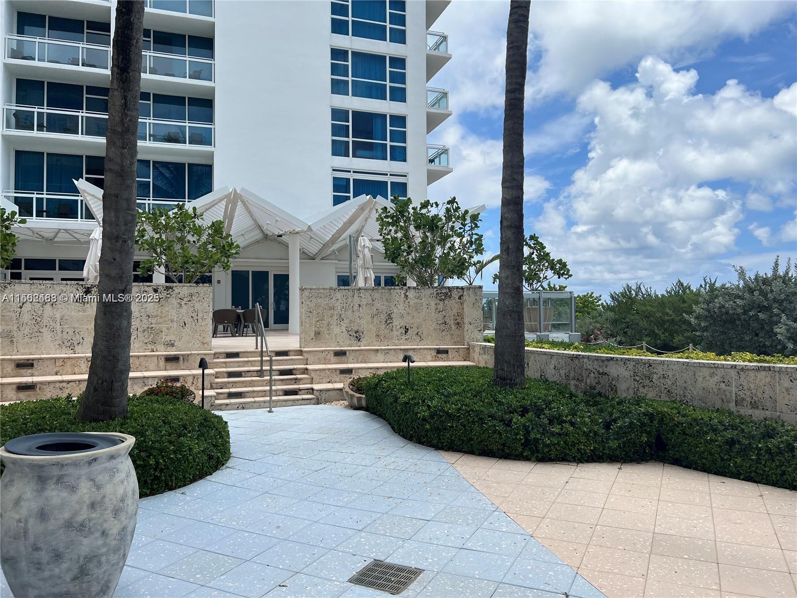 6799 Collins Ave 1501, Miami Beach, Florida 33141, 1 Bedroom Bedrooms, ,1 BathroomBathrooms,Residentiallease,For Rent,6799 Collins Ave 1501,A11562468