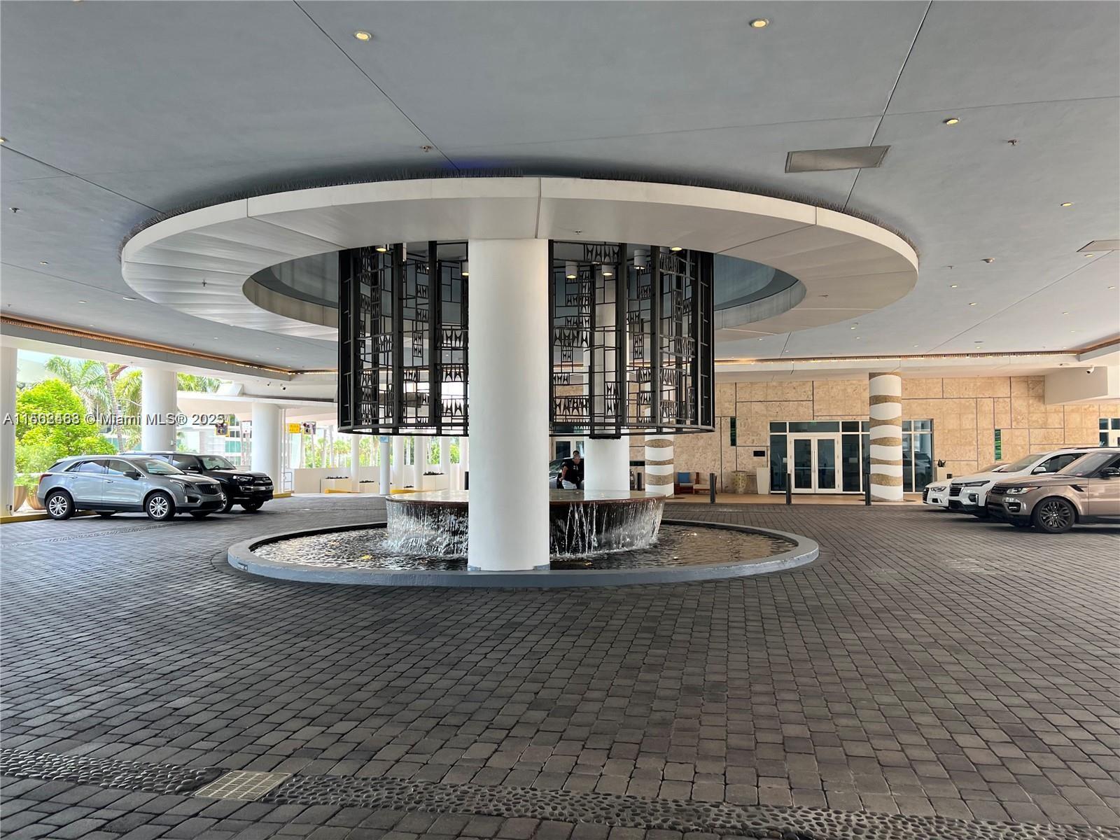 6799 Collins Ave 1501, Miami Beach, Florida 33141, 1 Bedroom Bedrooms, ,1 BathroomBathrooms,Residentiallease,For Rent,6799 Collins Ave 1501,A11562468