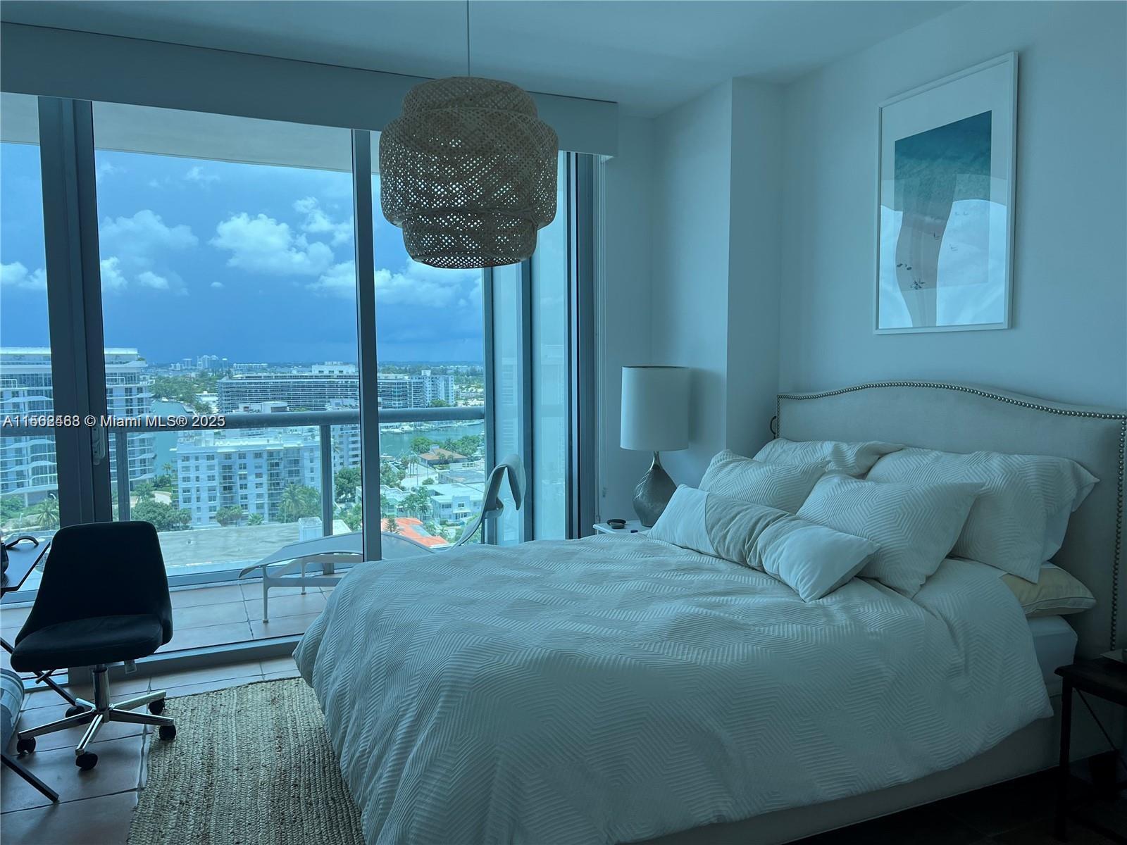 6799 Collins Ave 1501, Miami Beach, Florida 33141, 1 Bedroom Bedrooms, ,1 BathroomBathrooms,Residentiallease,For Rent,6799 Collins Ave 1501,A11562468