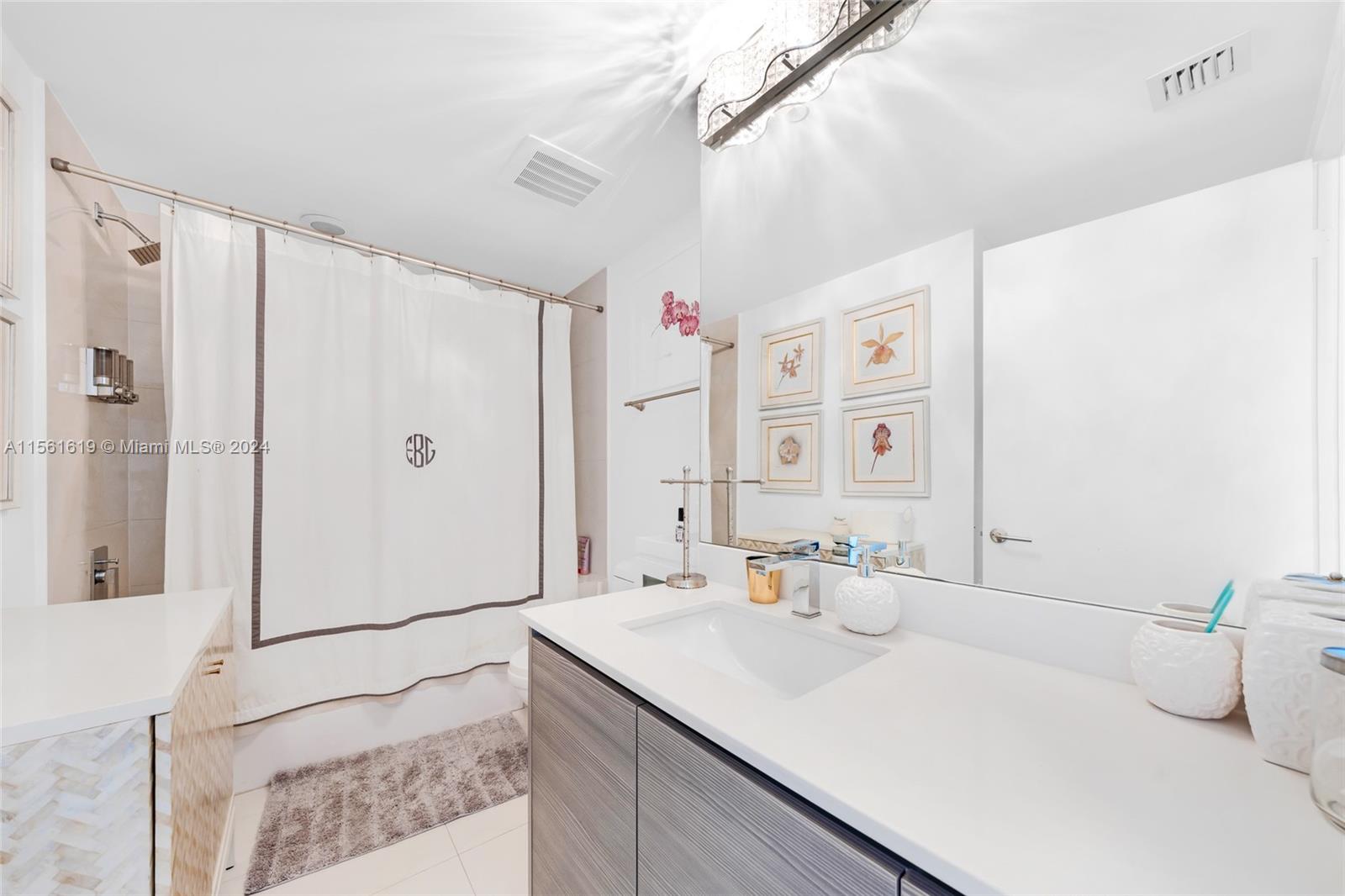 460 NE 28th St 3905, Miami, Florida 33137, 2 Bedrooms Bedrooms, ,2 BathroomsBathrooms,Residentiallease,For Rent,460 NE 28th St 3905,A11561619