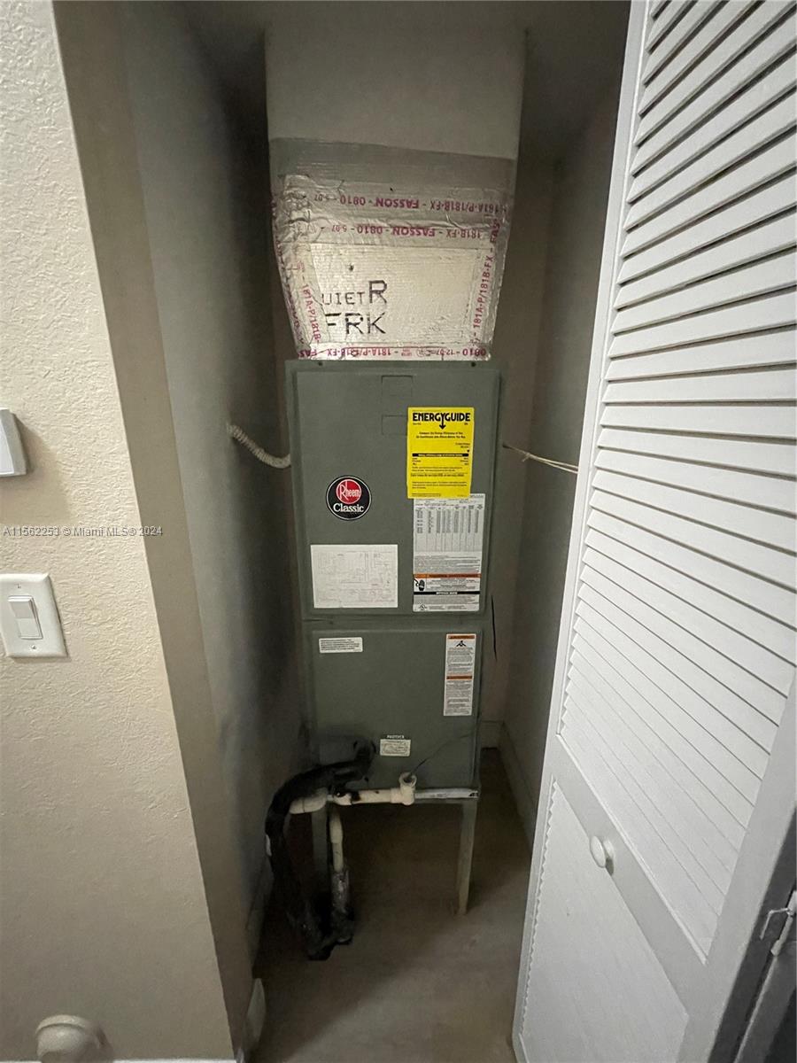 3757 NE 4th St -, Homestead, Florida 33033, 3 Bedrooms Bedrooms, ,2 BathroomsBathrooms,Residential,For Sale,3757 NE 4th St -,A11562253