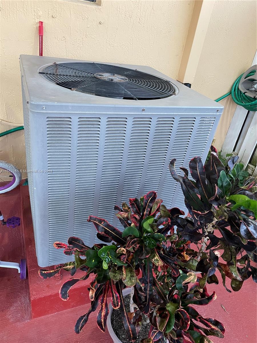 3757 NE 4th St -, Homestead, Florida 33033, 3 Bedrooms Bedrooms, ,2 BathroomsBathrooms,Residential,For Sale,3757 NE 4th St -,A11562253